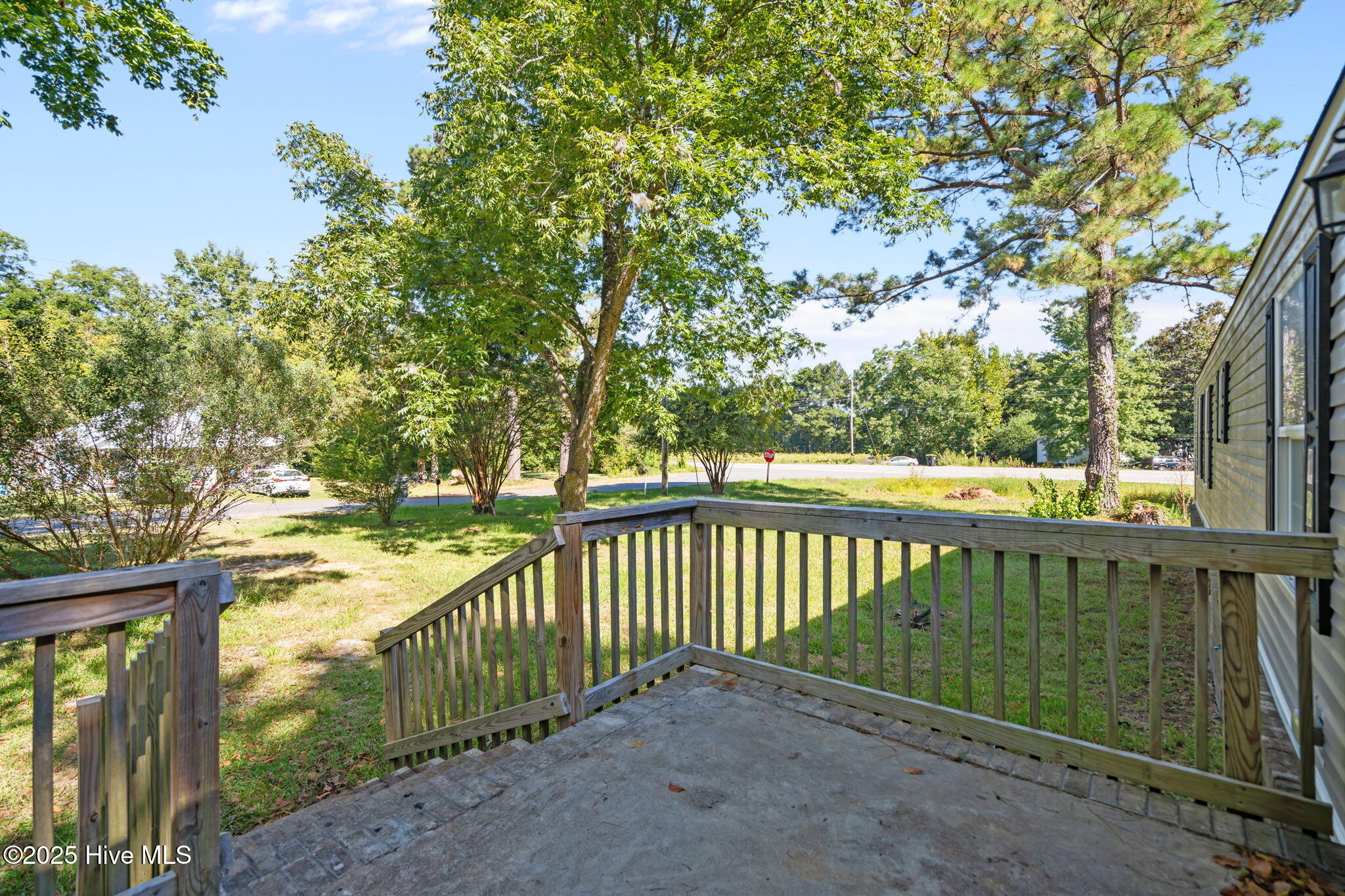 120 8th Street Property Photo 3