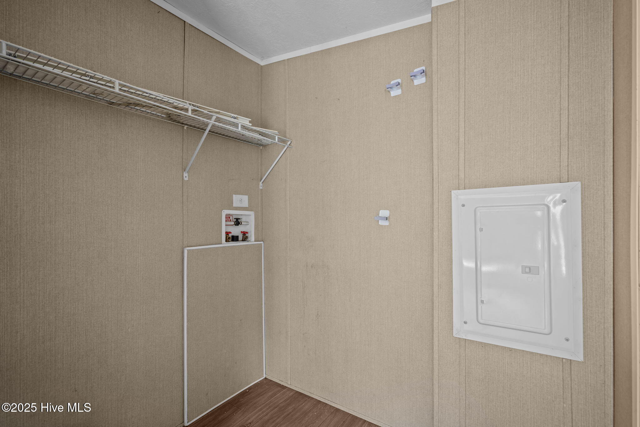 120 8th Street Property Photo 13