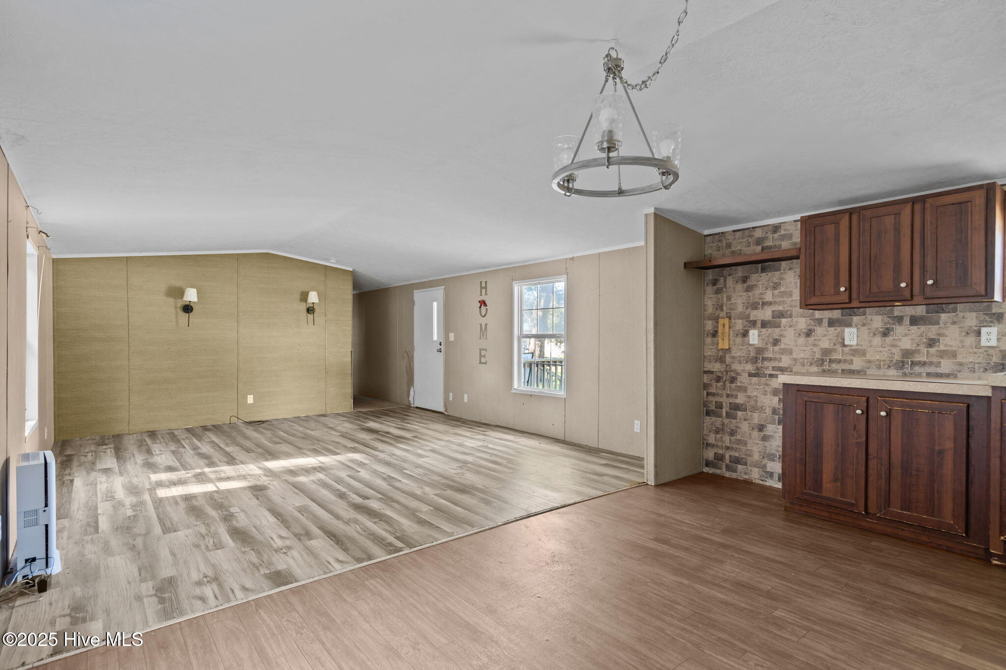 120 8th Street Property Photo 17
