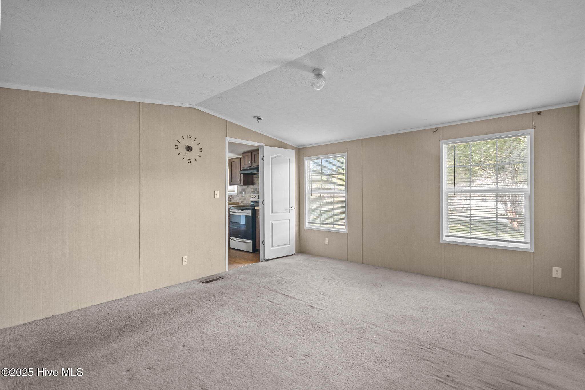 120 8th Street Property Photo 19