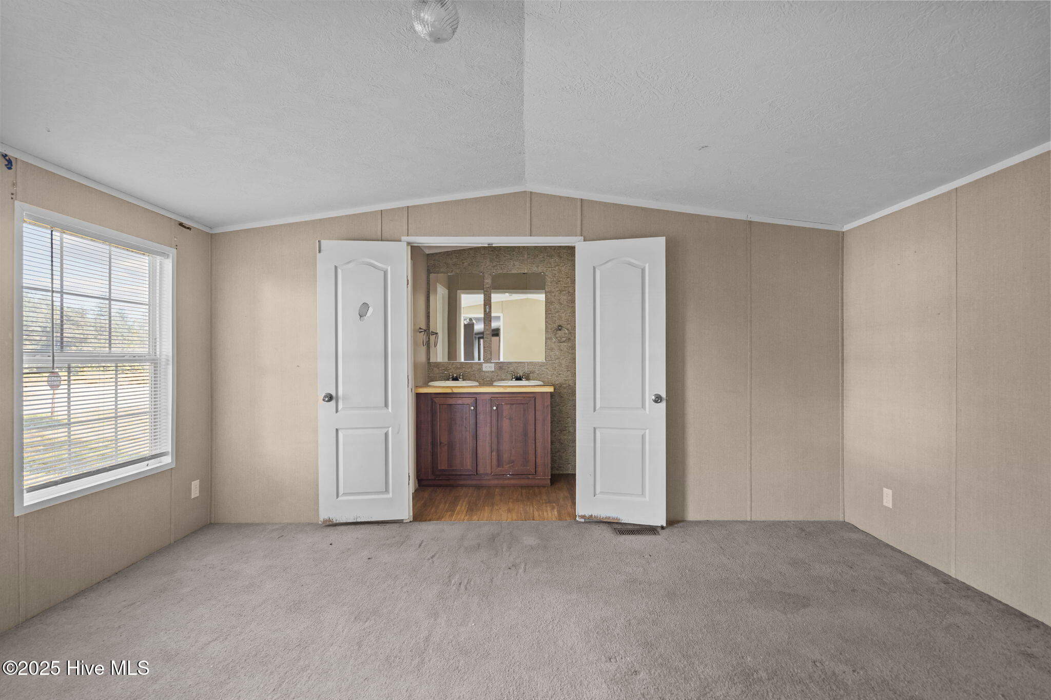 120 8th Street Property Photo 20