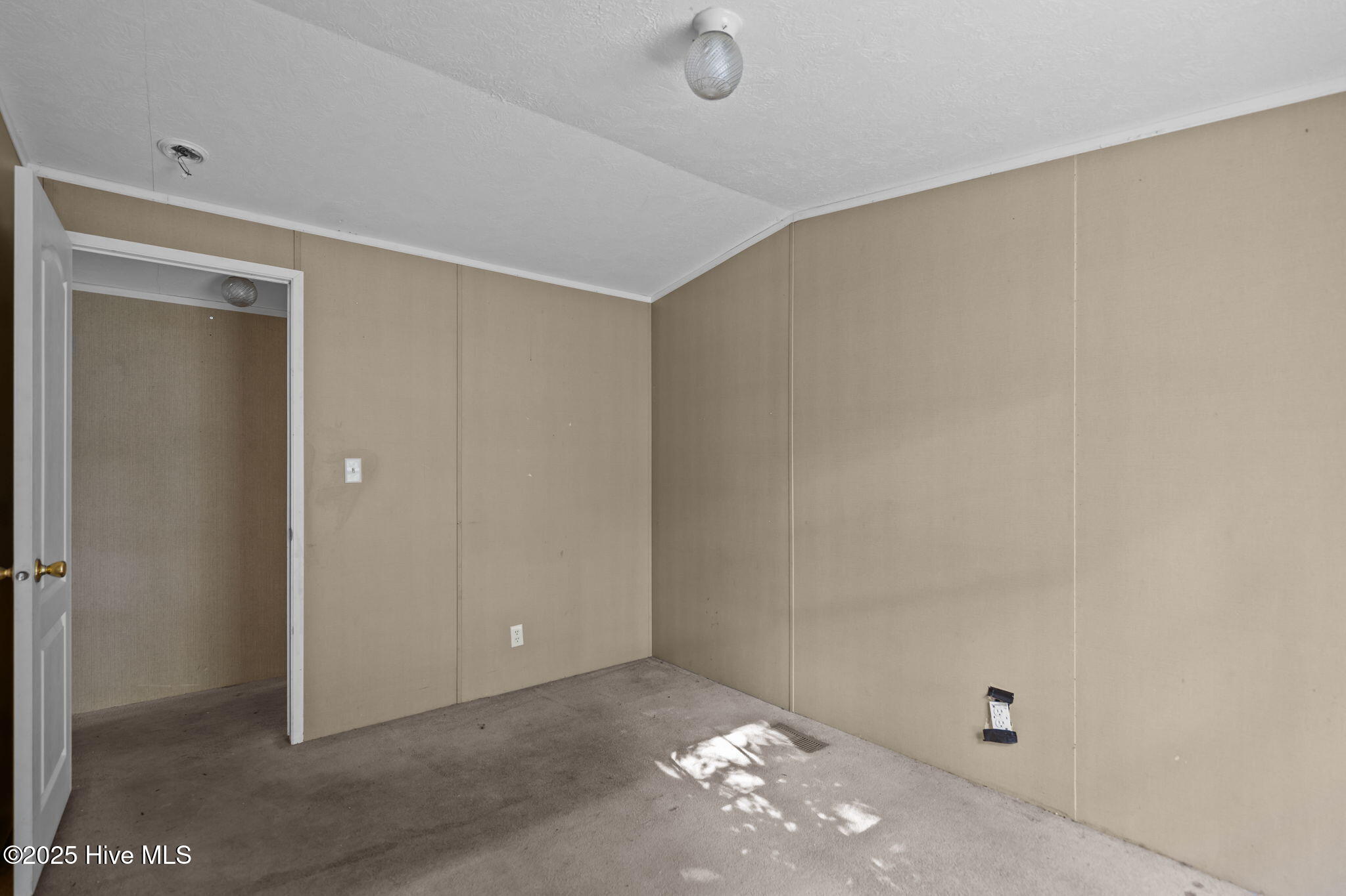 120 8th Street Property Photo 26