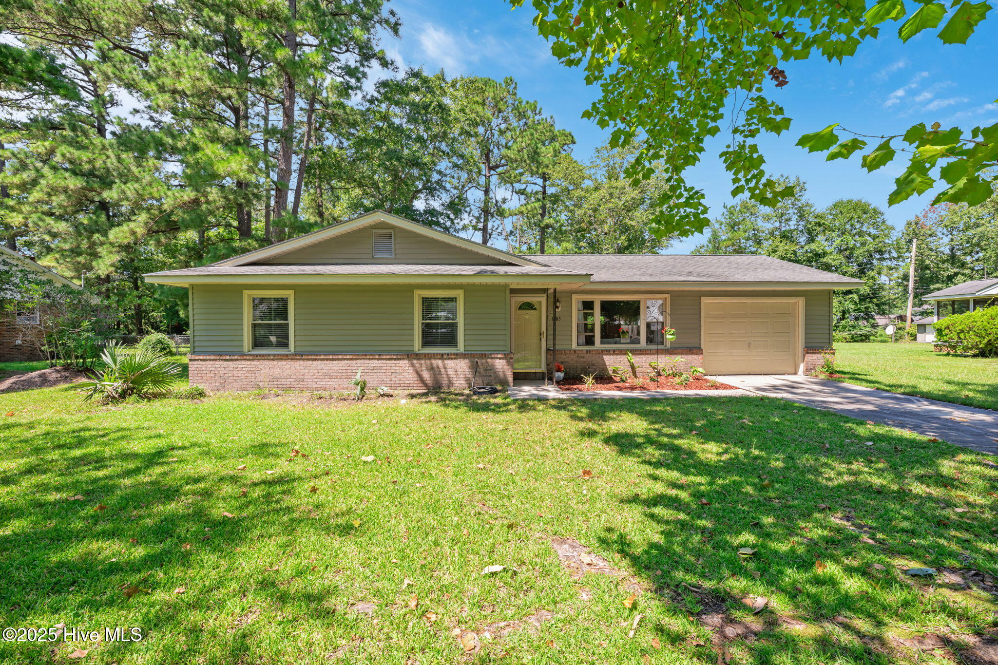 1103 Fulcher Lane Property Photo 1