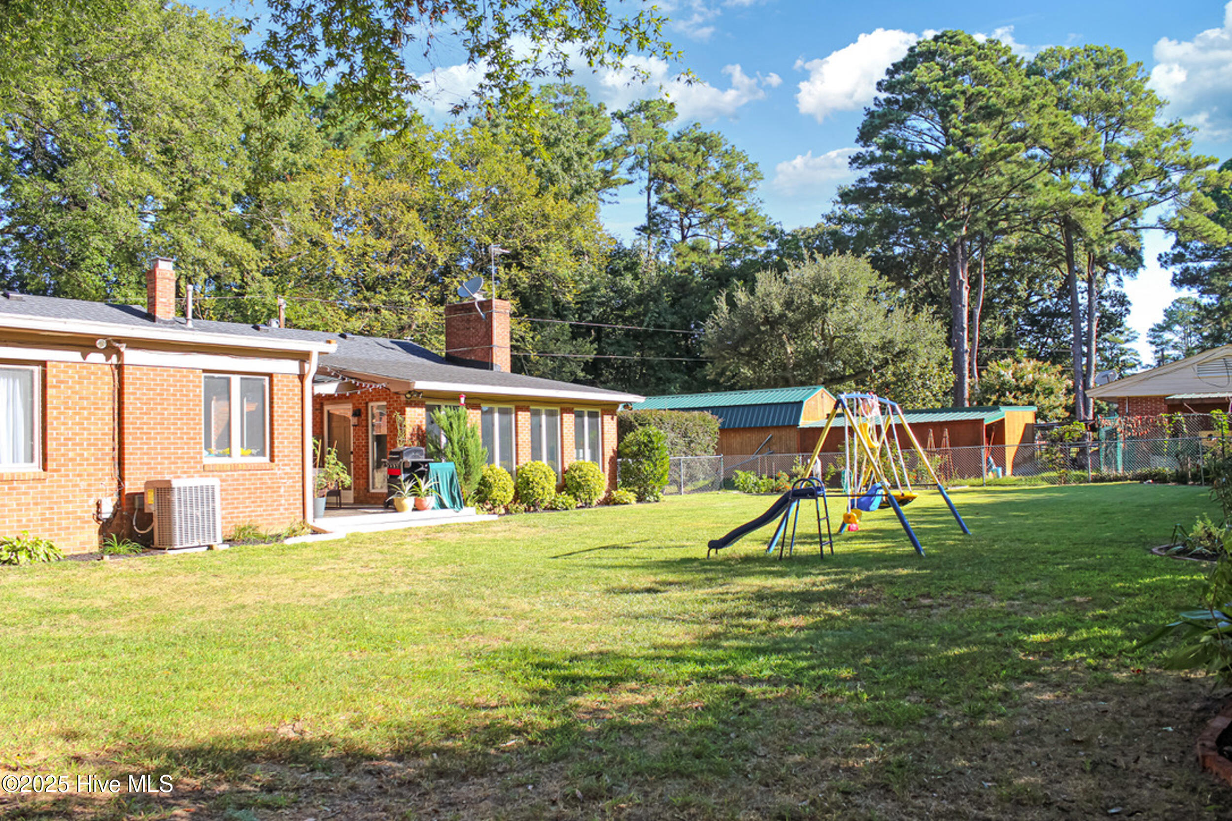 321 Circle Drive Property Photo 6