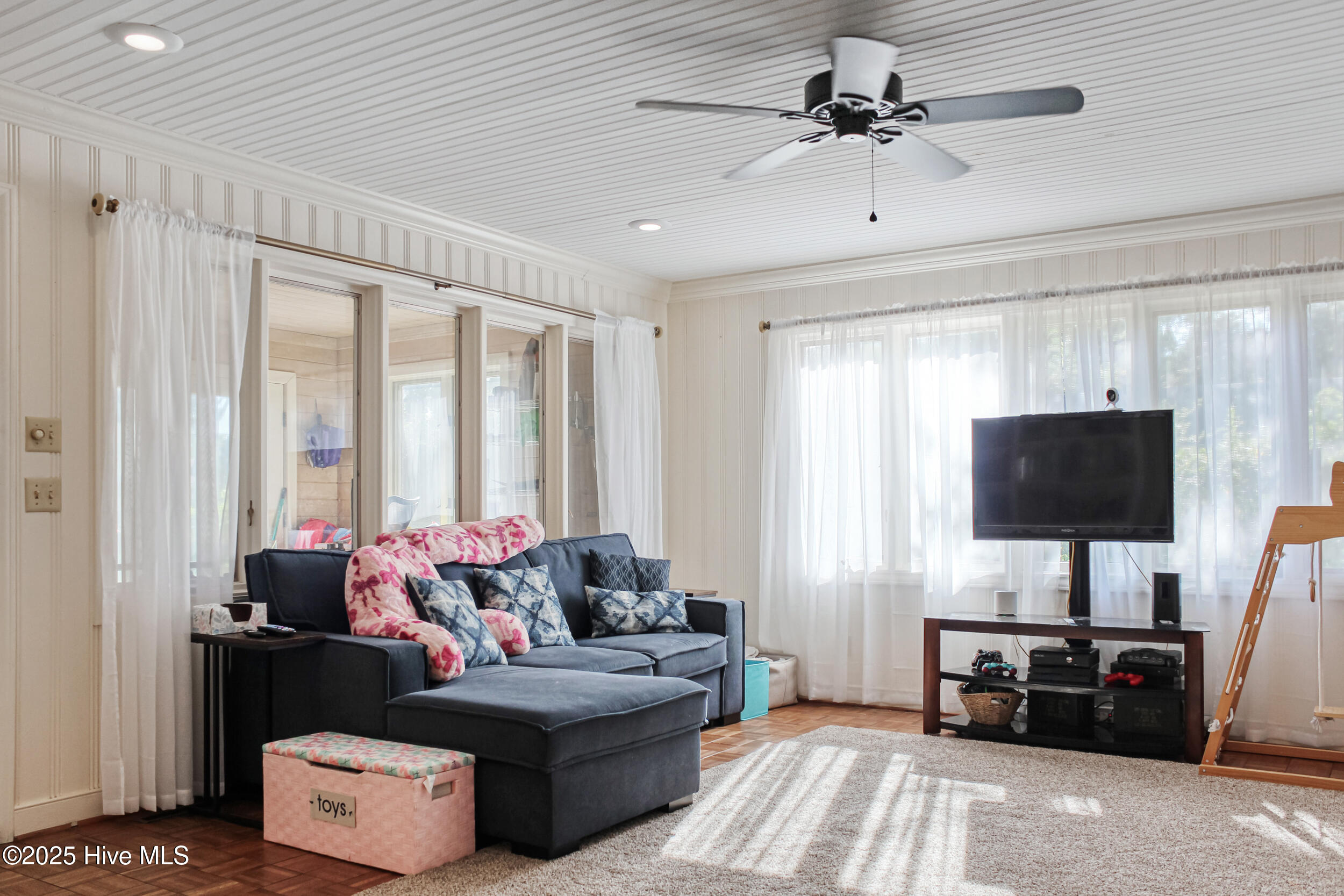 321 Circle Drive Property Photo 22