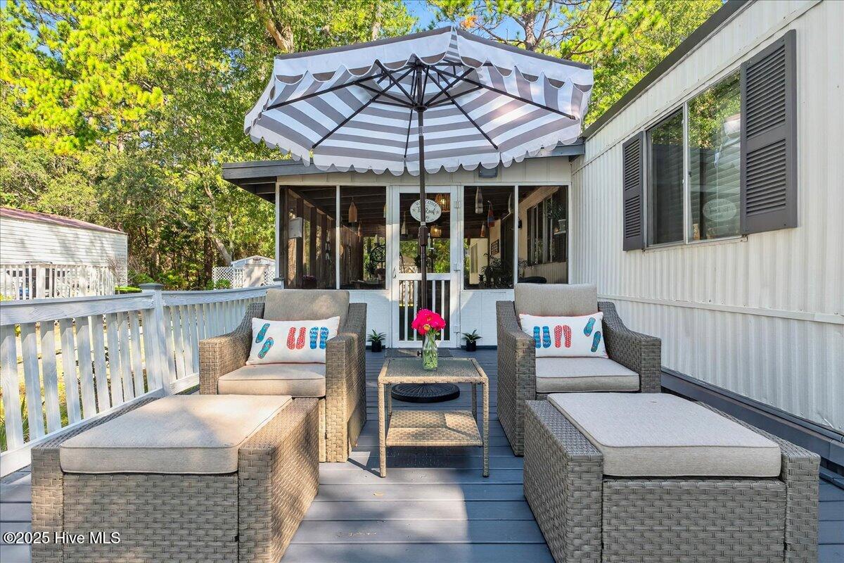 235 Live Oak Drive Property Photo 1