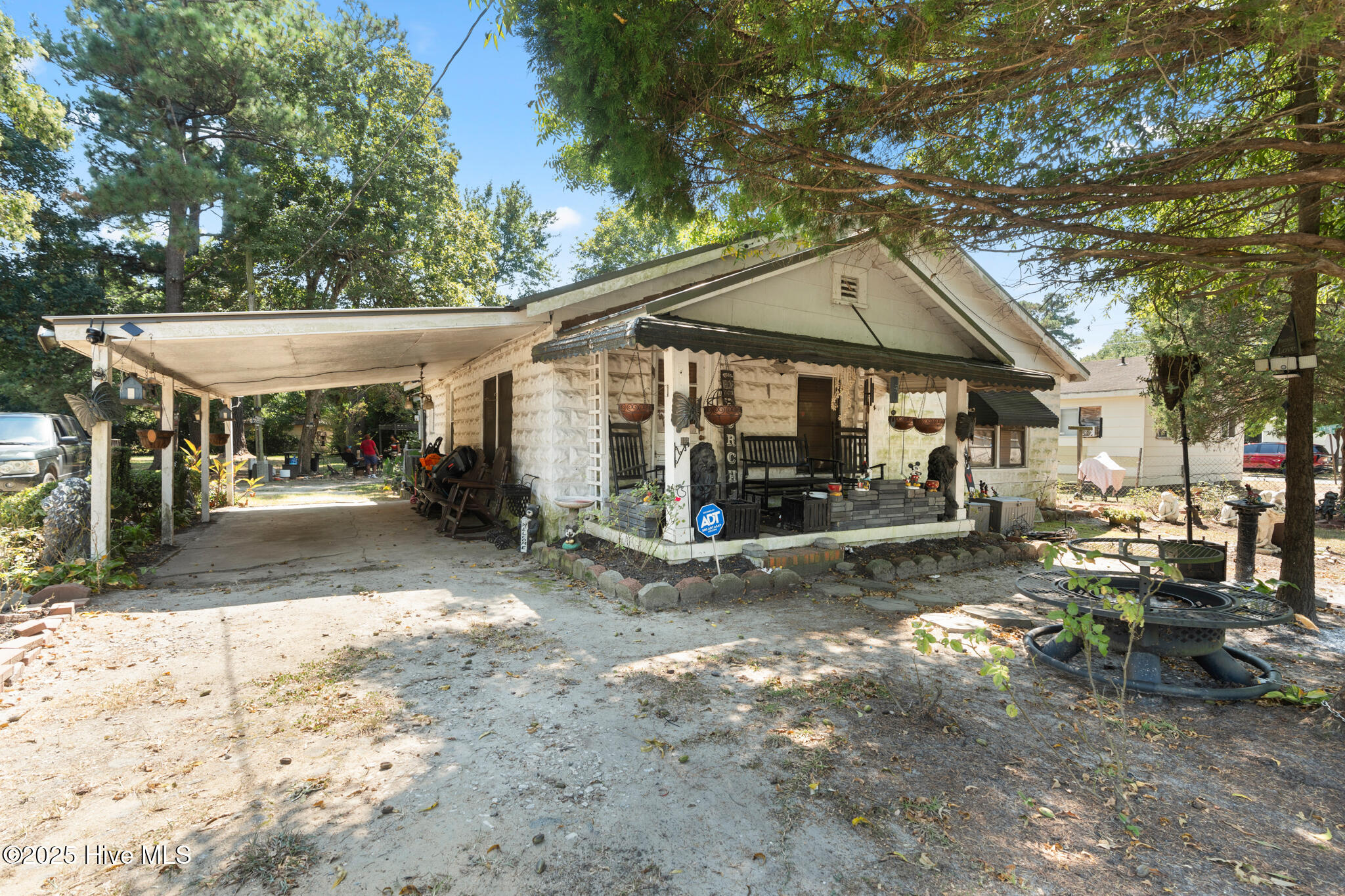 201 Lee's Mill Road Property Photo 1