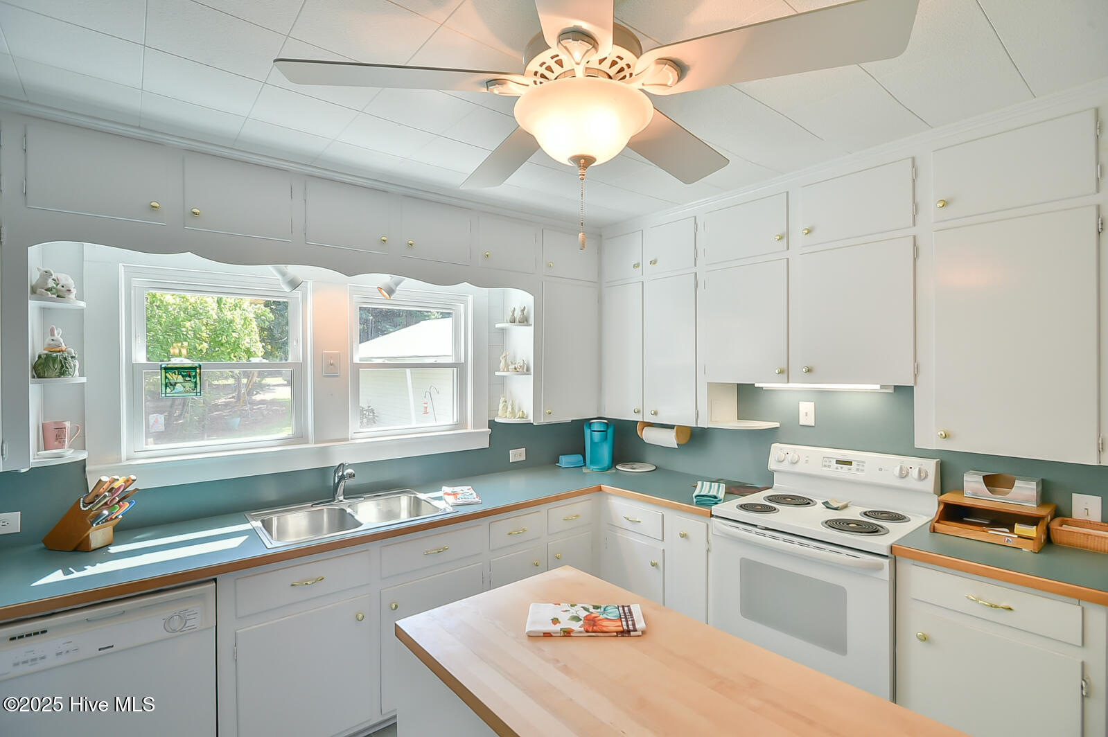 345 Rays Drive Property Photo 18