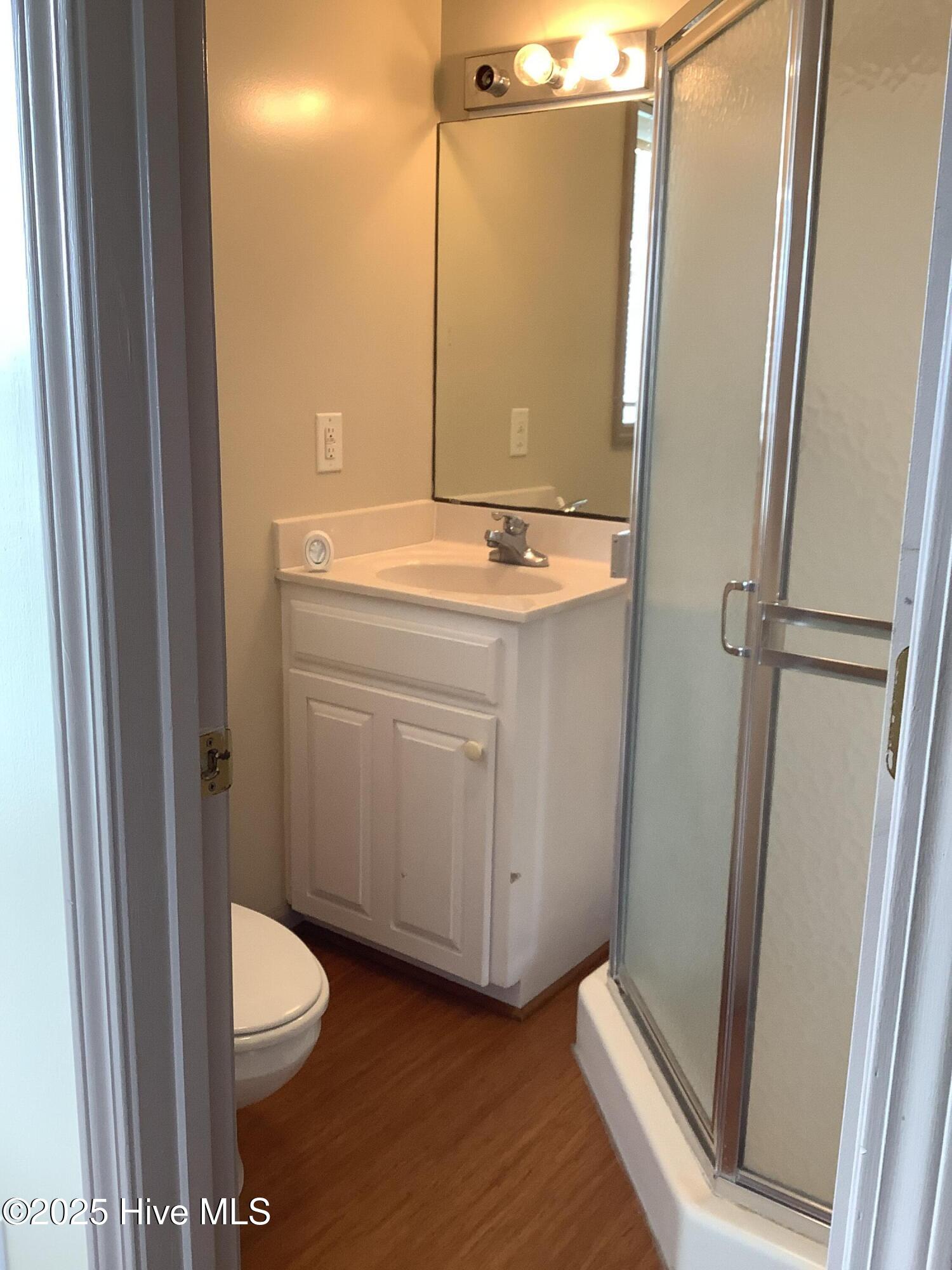 111 Phil Harris Lane A & B Property Photo 44