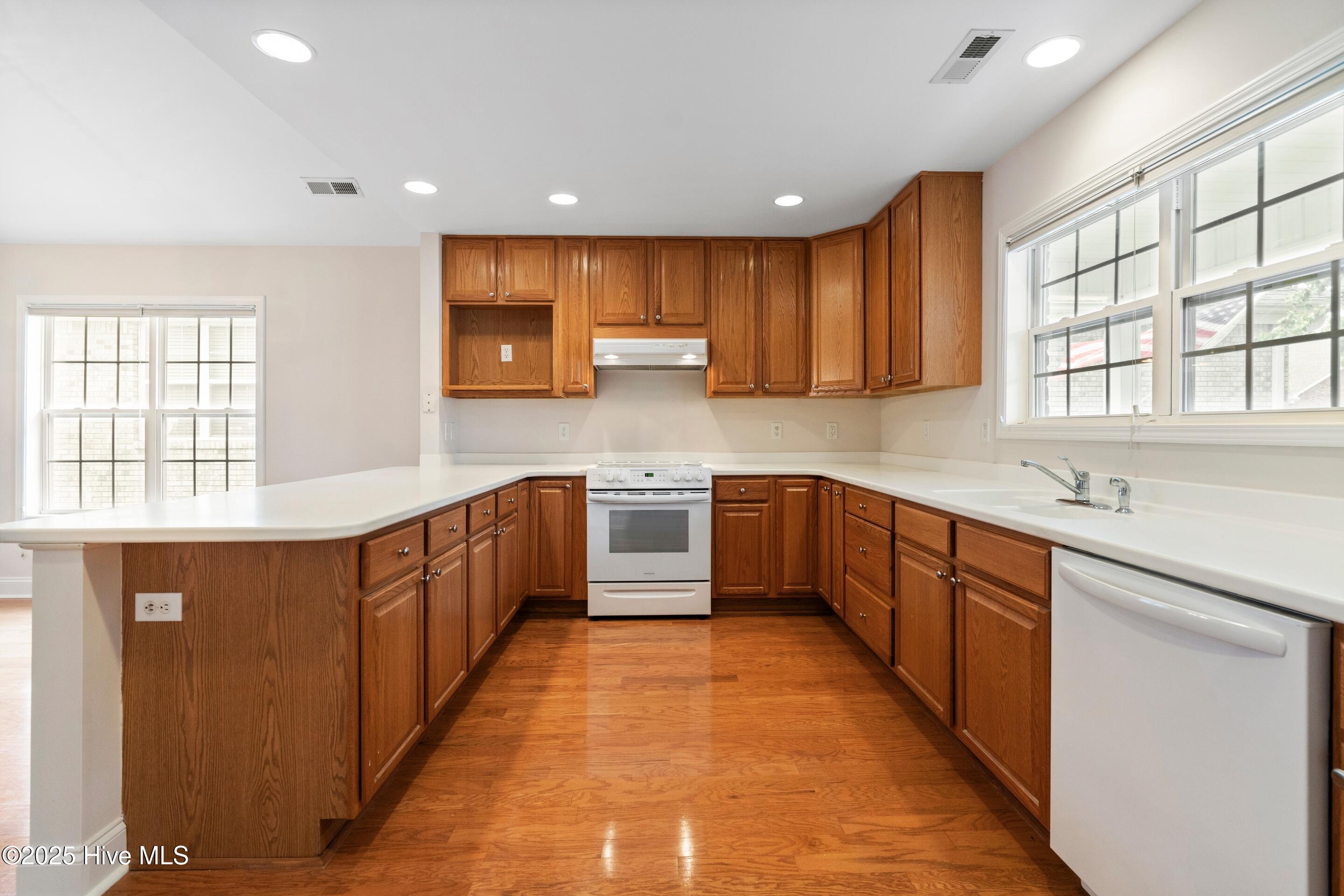 7788 Cypress Island Drive Property Photo 8