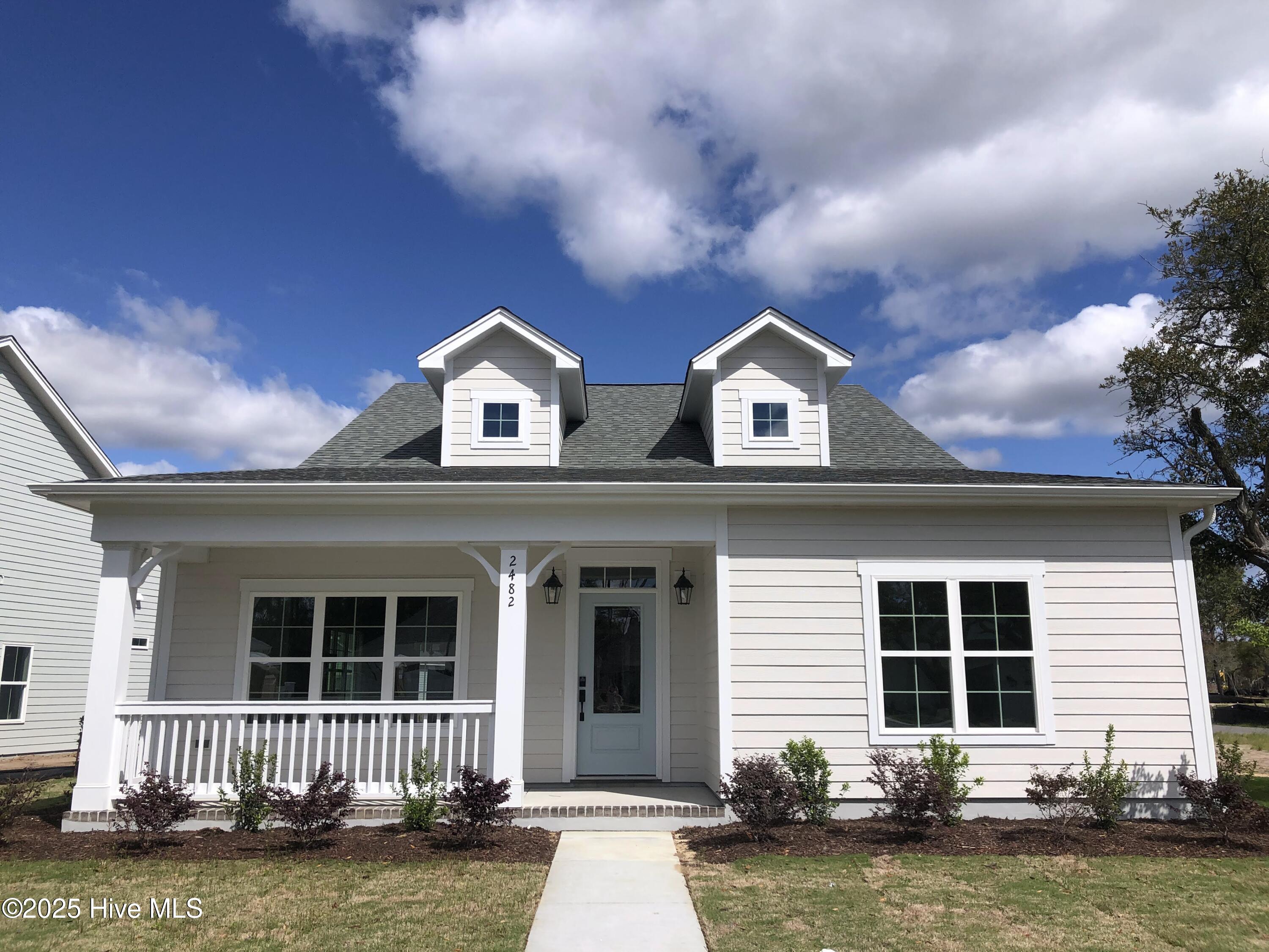 2482 Lake Ridge Drive Property Photo 1