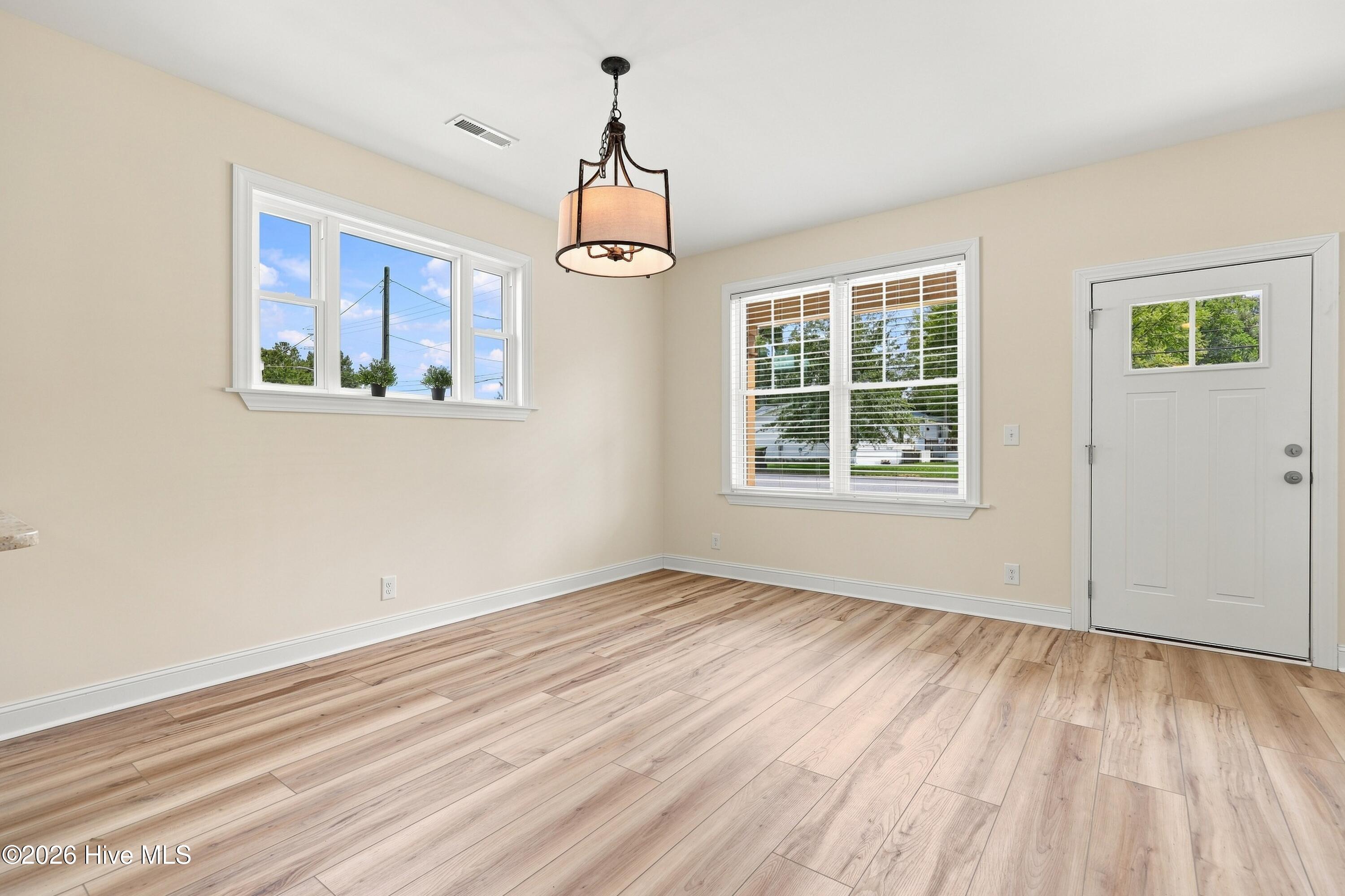 227 Hammond Street Property Photo 8