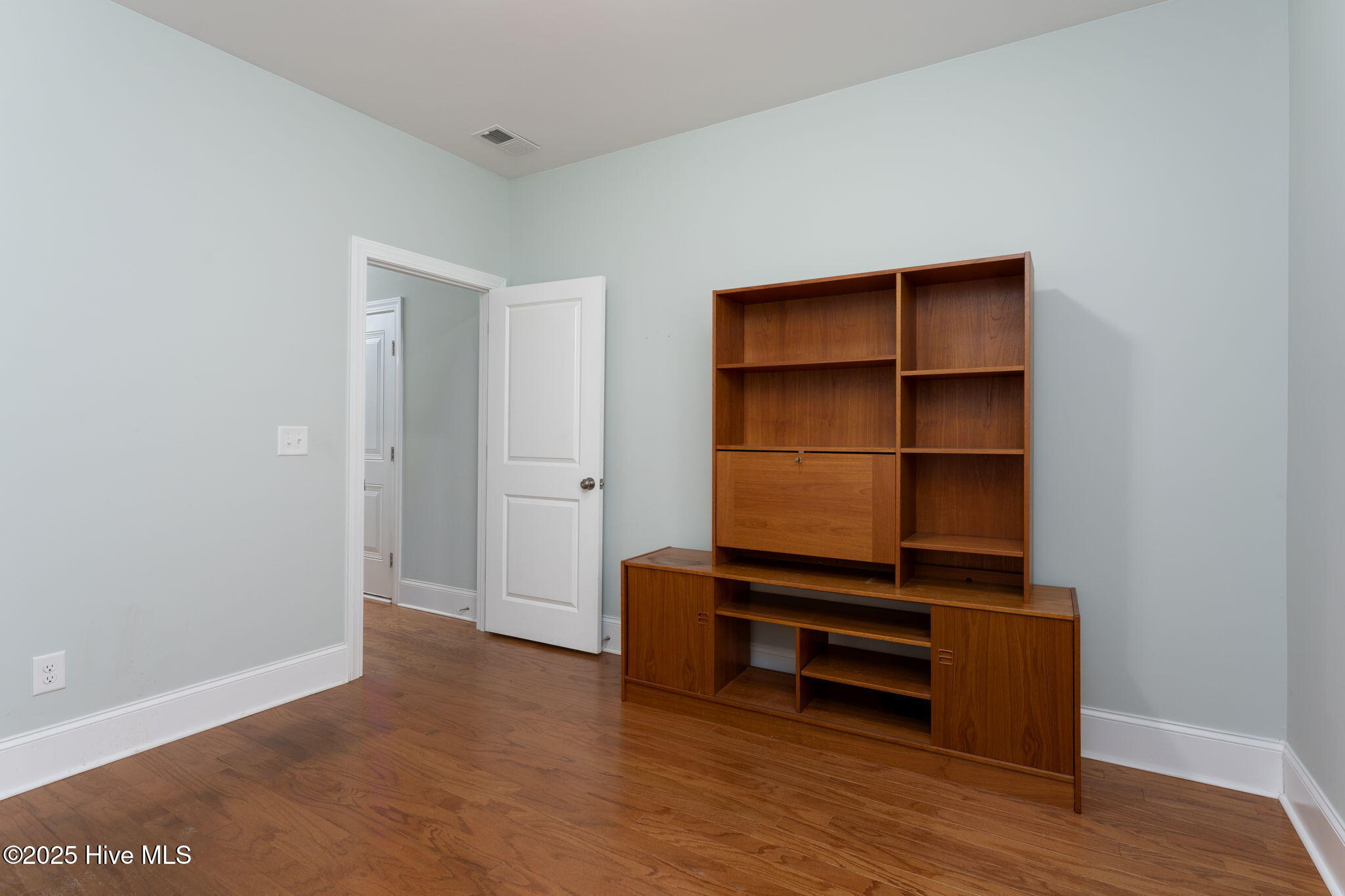 176 Collins Way Property Photo 22