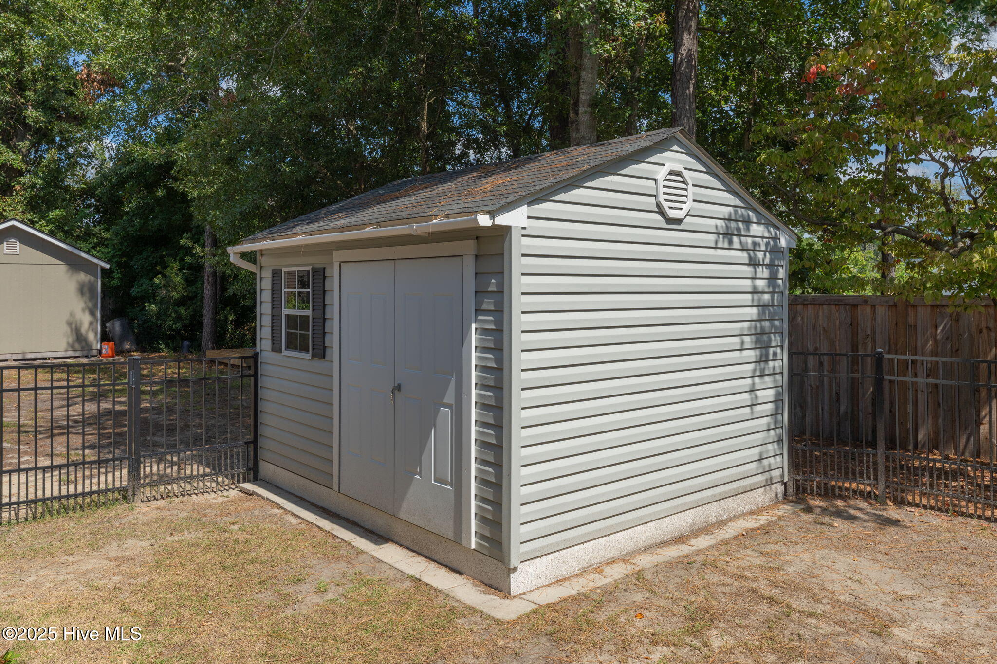 176 Collins Way Property Photo 30