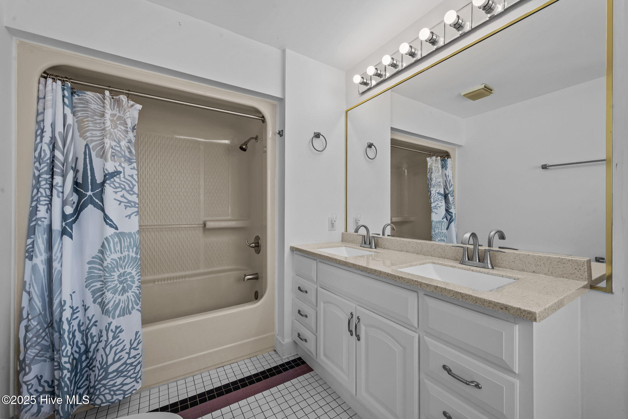 2376 New River Inlet Road Property Photo 29