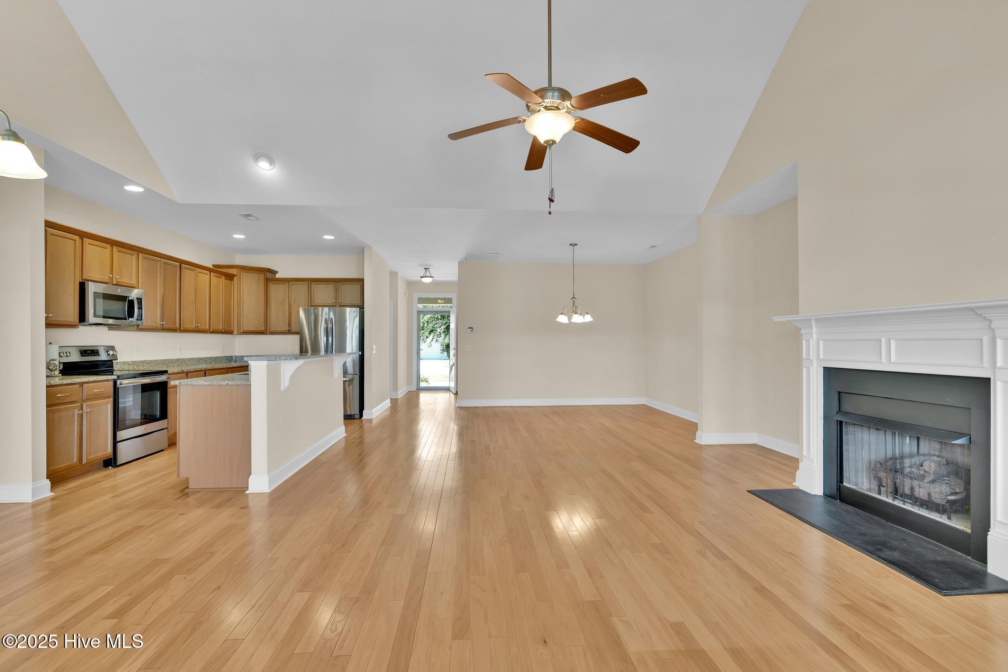 4178 Cambridge Cove Circle Se Unit 2 Property Photo 16