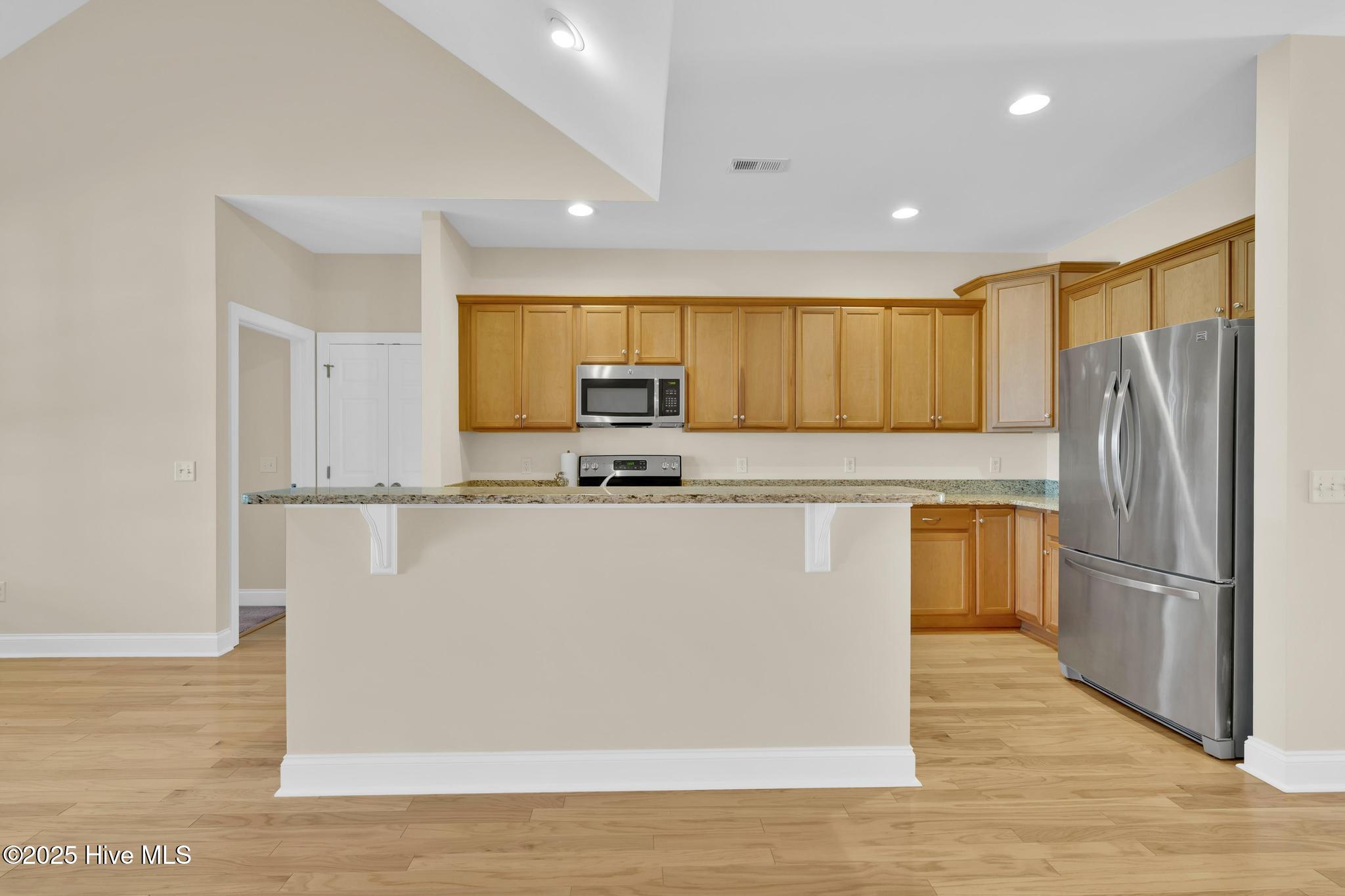4178 Cambridge Cove Circle Se Unit 2 Property Photo 16
