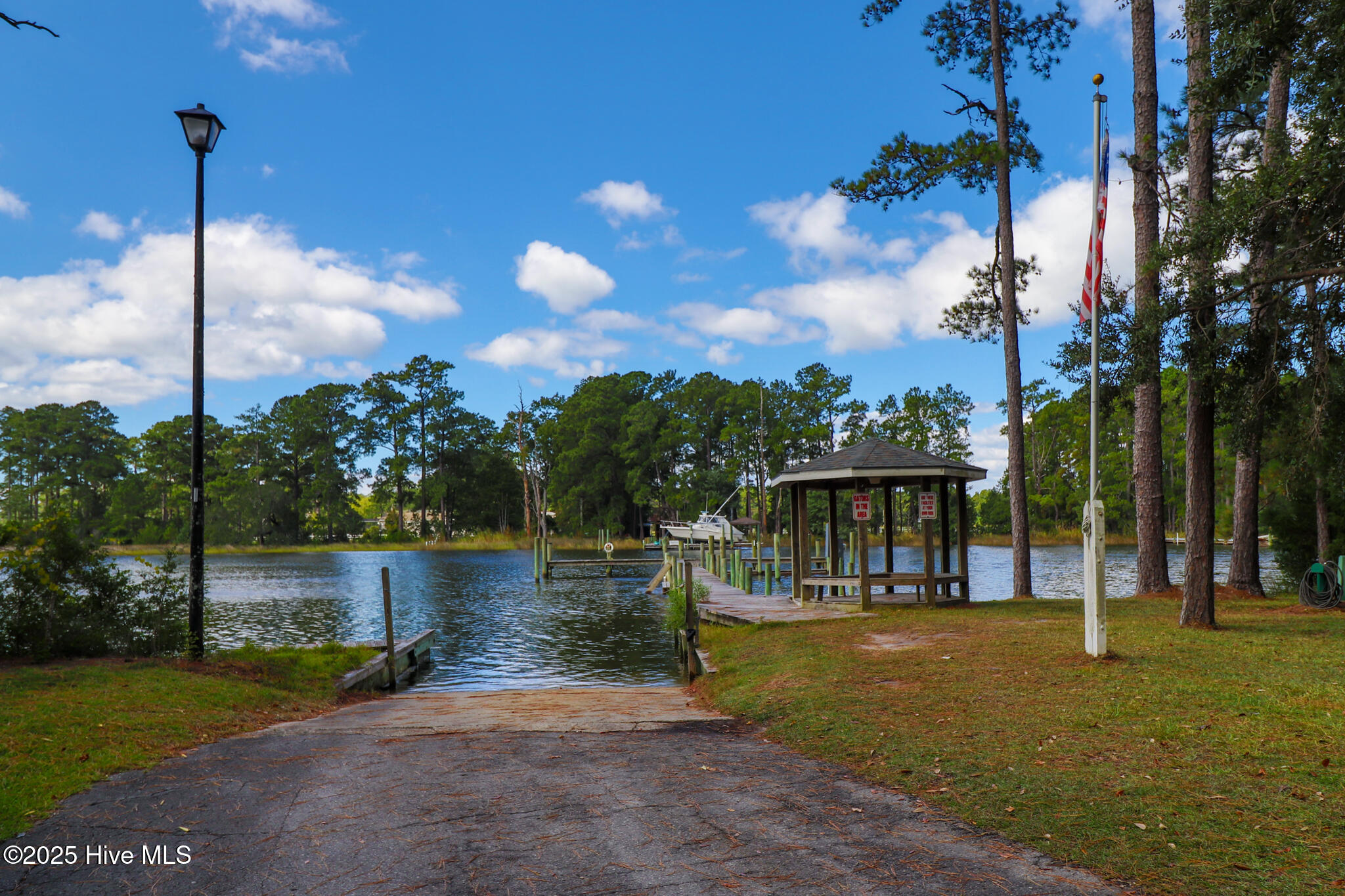 101 Cummins Creek Road Property Photo 15