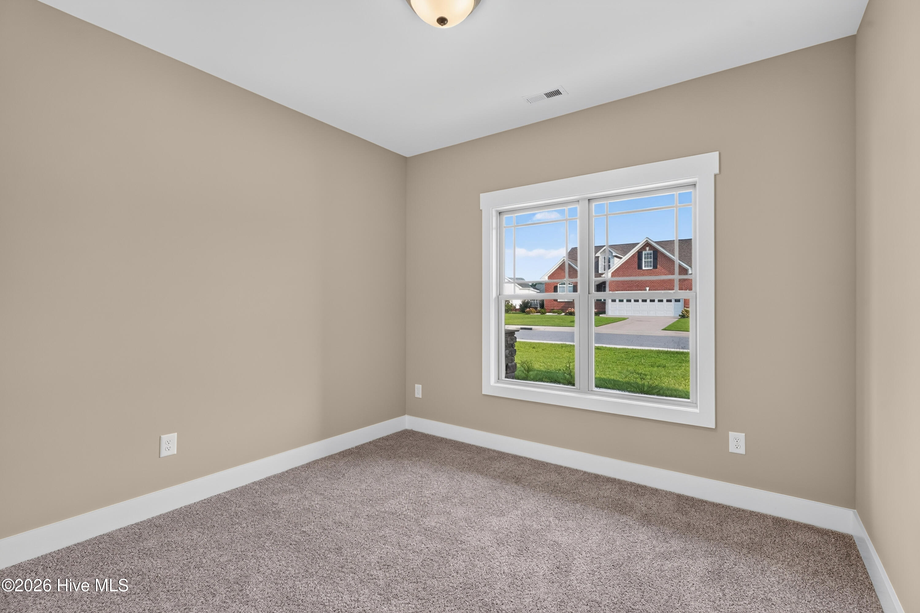 104 Kingston Circle Property Photo 21