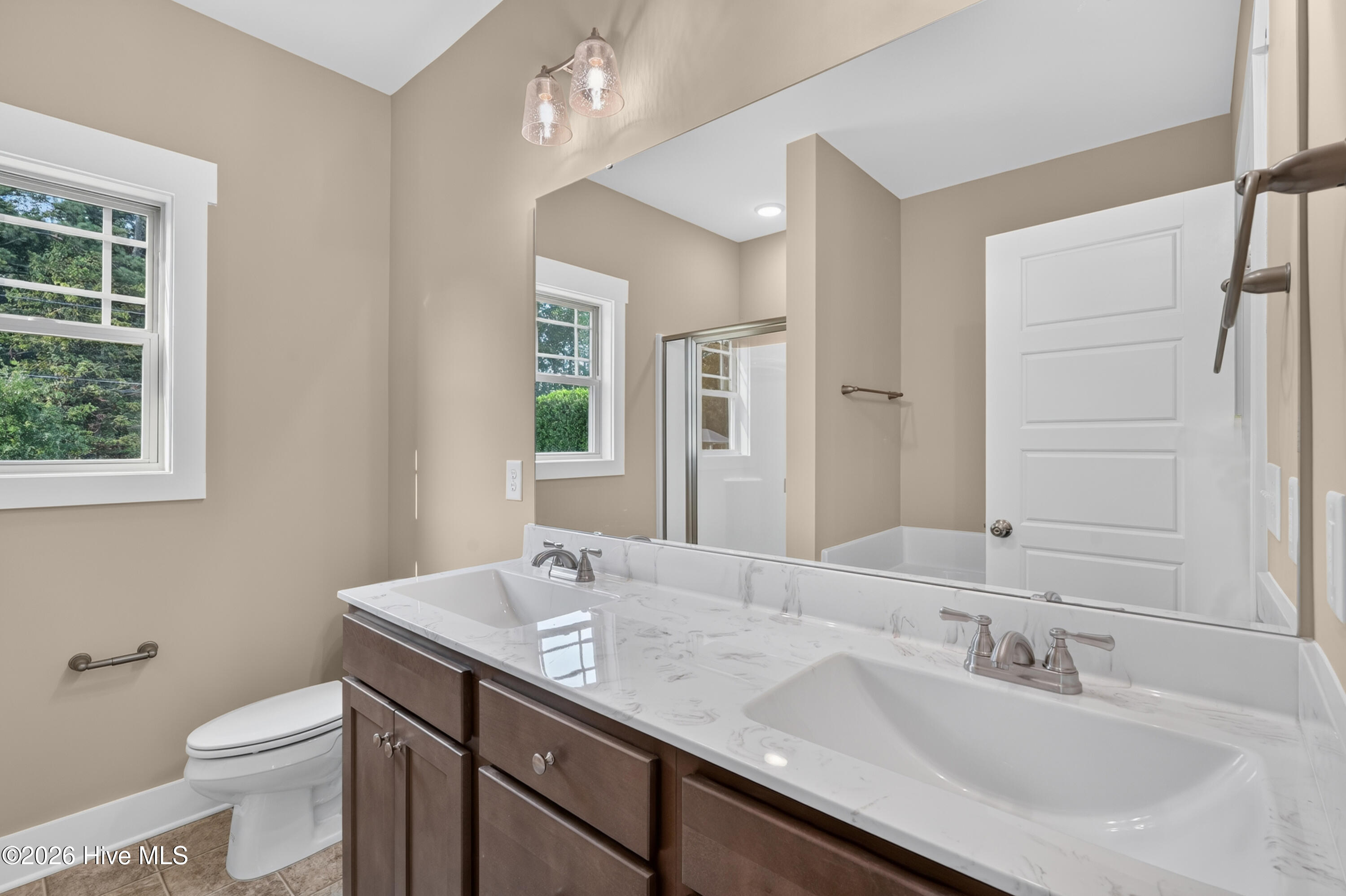 104 Kingston Circle Property Photo 25