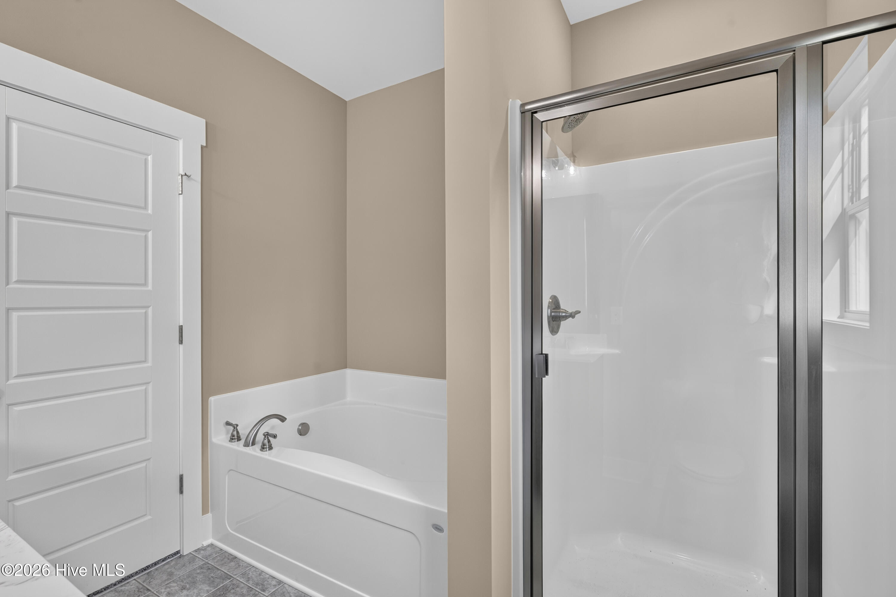 104 Kingston Circle Property Photo 26
