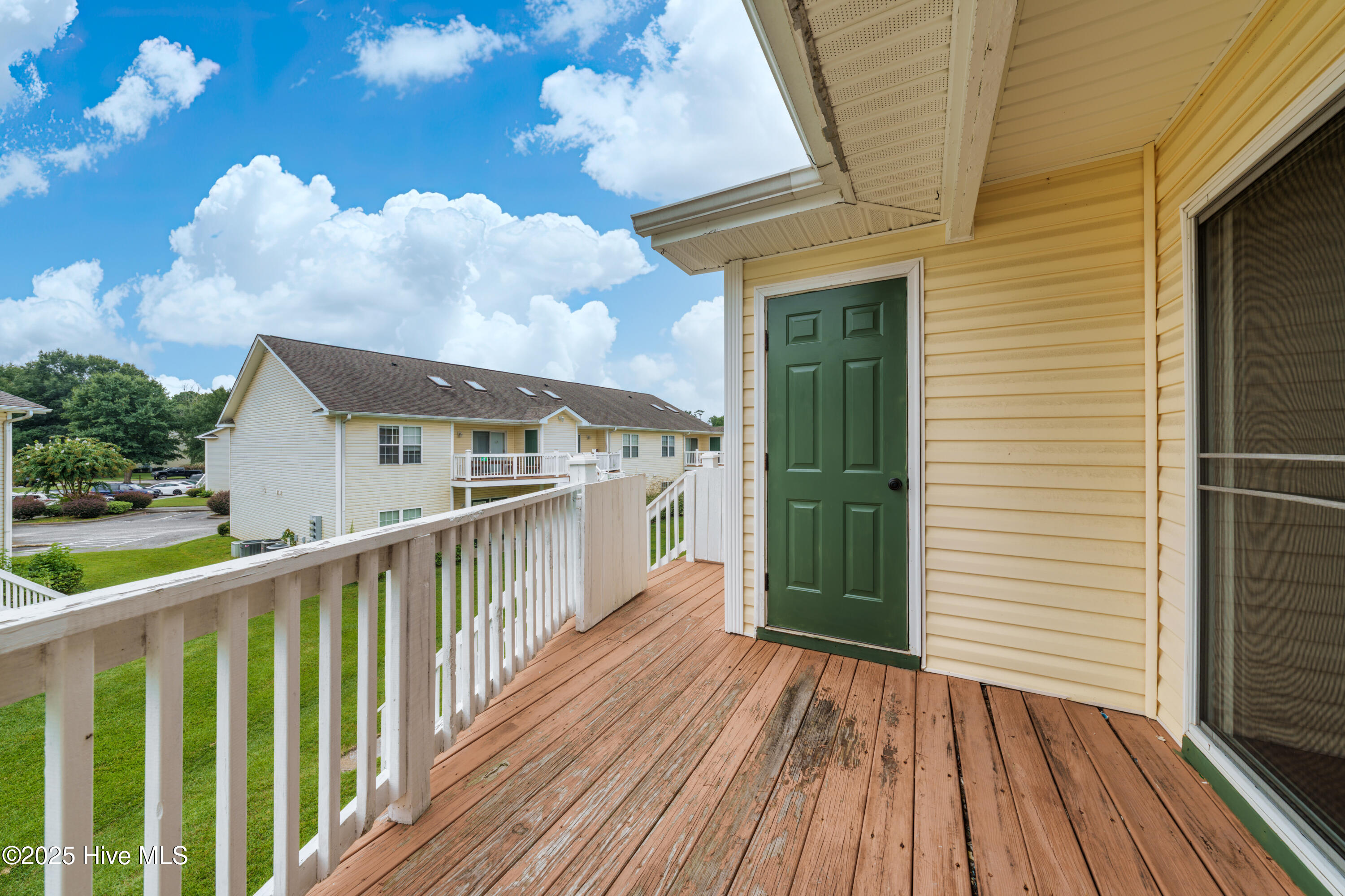 4629 Mcclelland Drive T-201 Property Photo 3