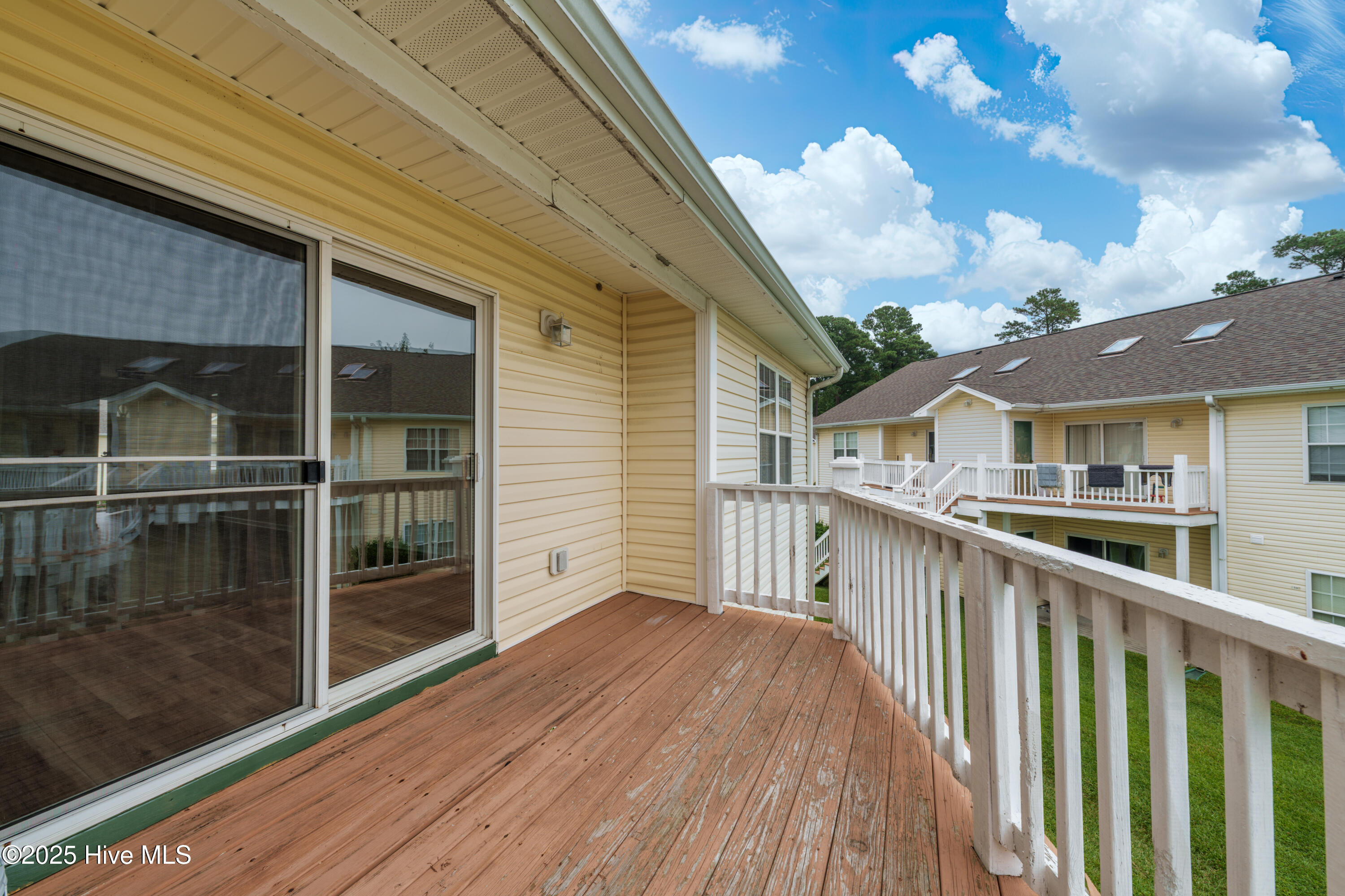 4629 Mcclelland Drive T-201 Property Photo 5