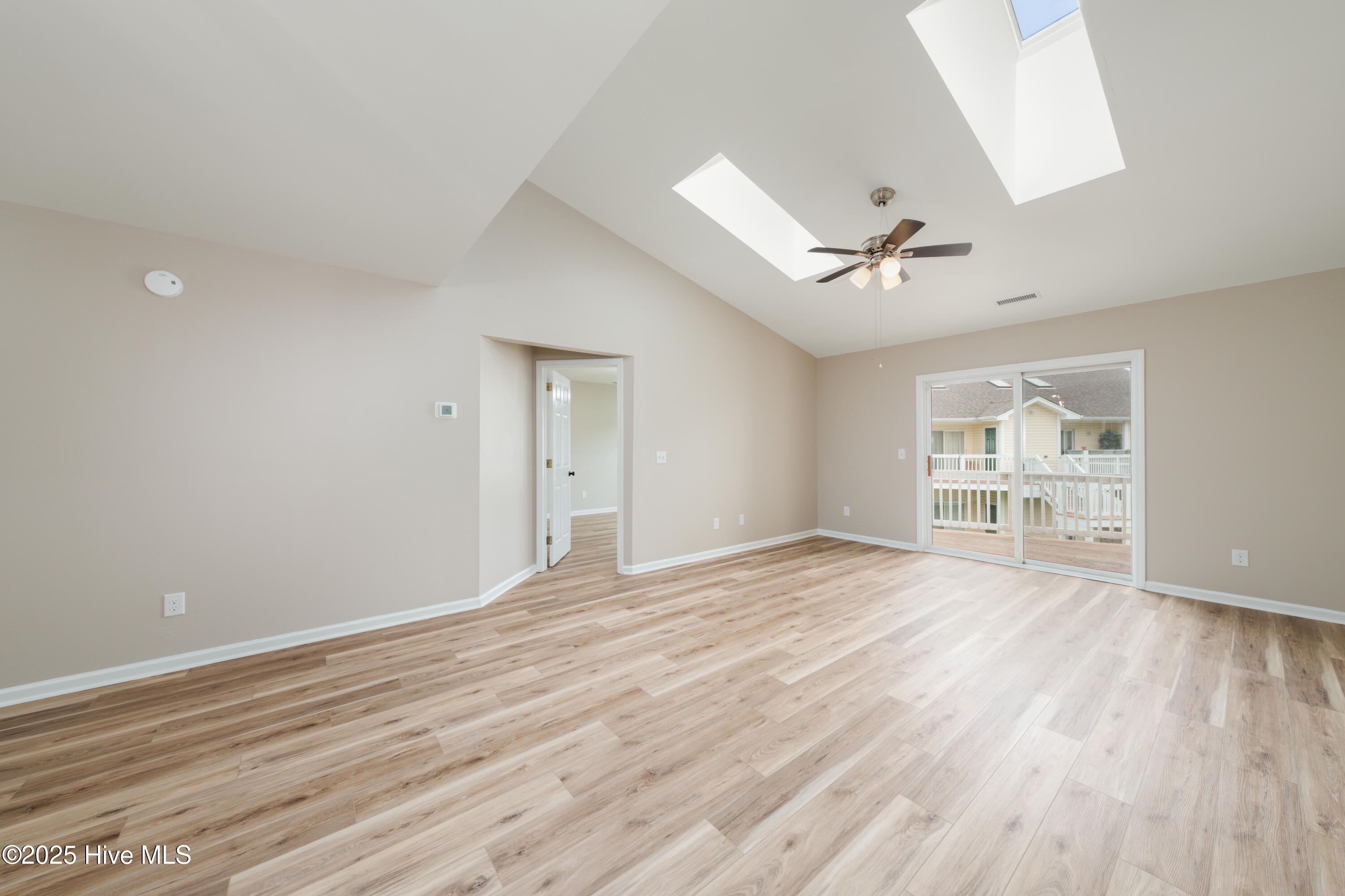 4629 Mcclelland Drive T-201 Property Photo 7