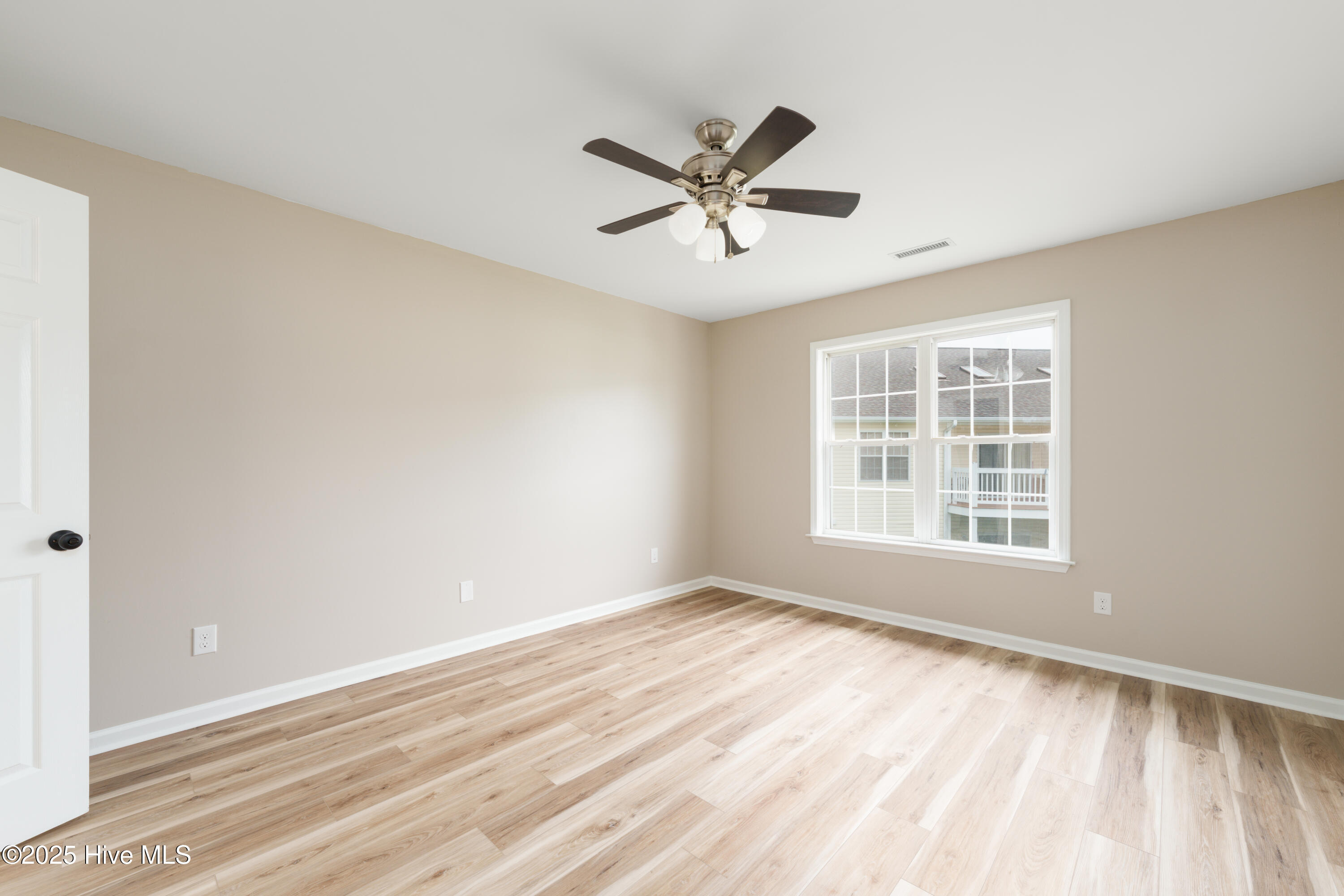 4629 Mcclelland Drive T-201 Property Photo 13