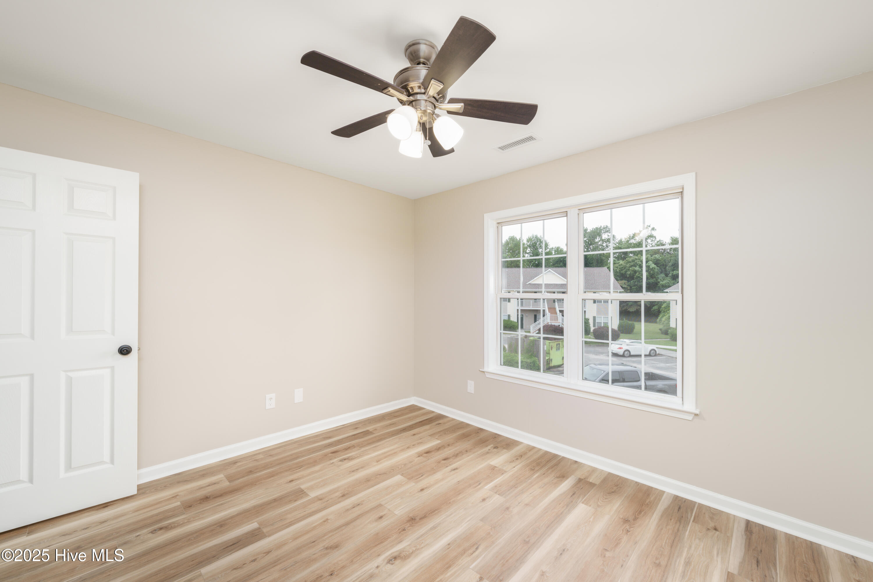 4629 Mcclelland Drive T-201 Property Photo 17