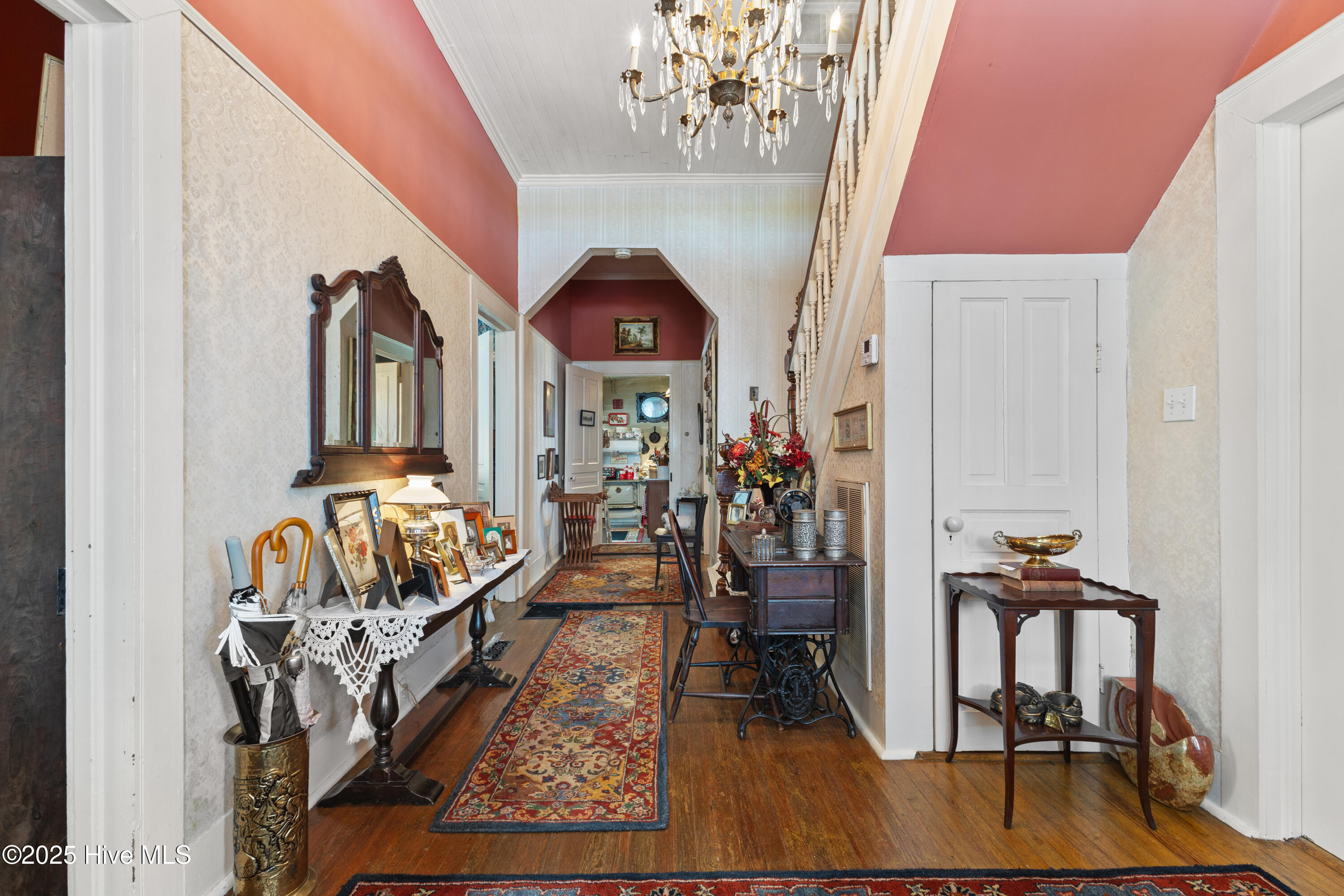 308 S Pearl Street Property Photo 1