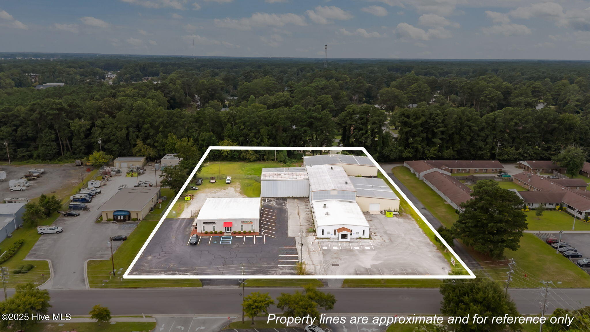 2911 Brunswick Avenue Property Photo 1