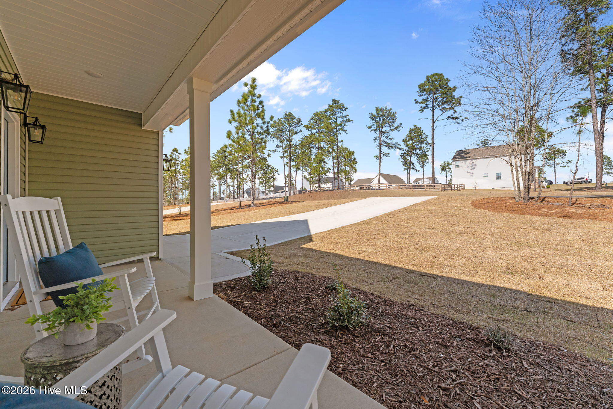 1001 Ivory Lane Property Photo 2