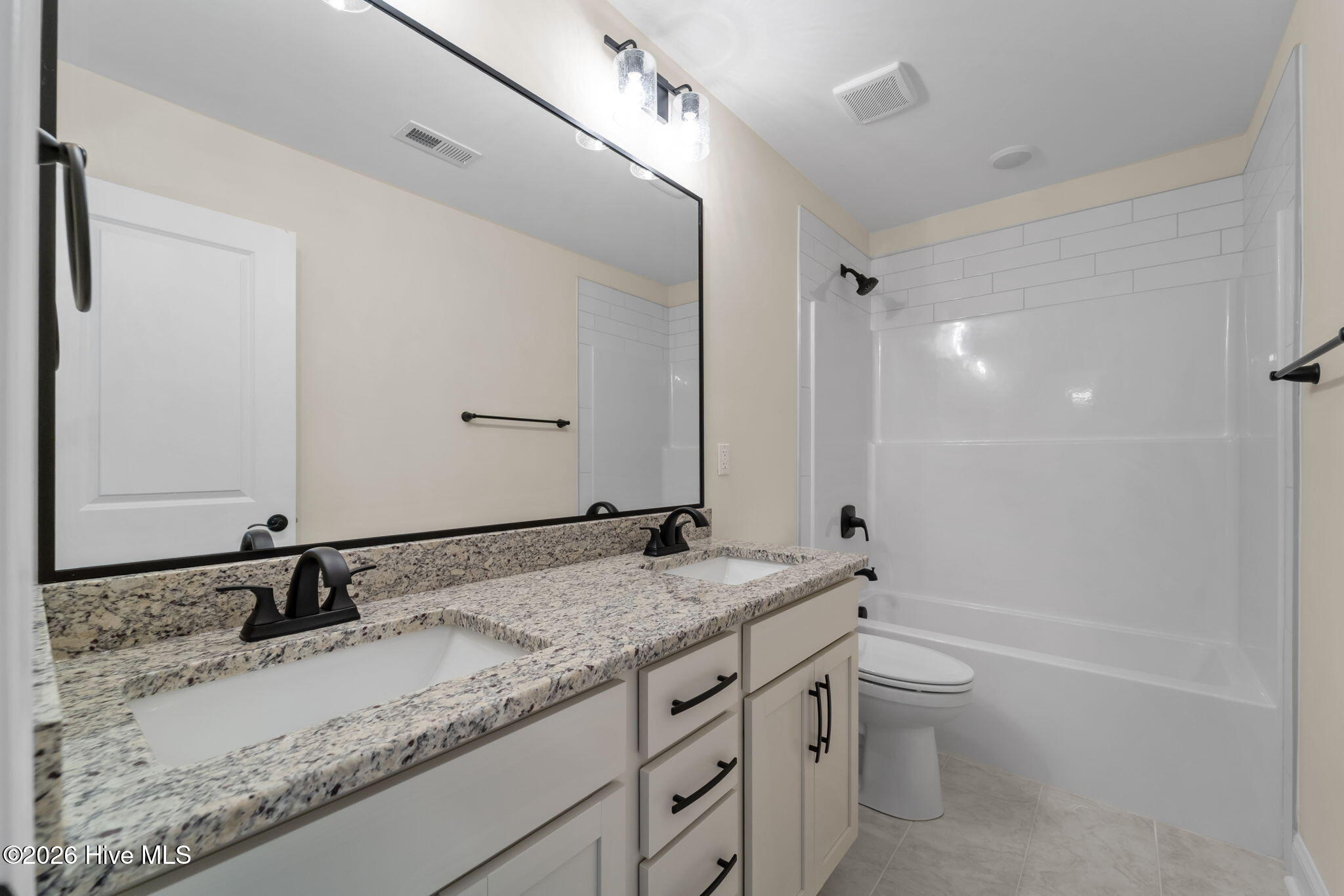 1001 Ivory Lane Property Photo 19