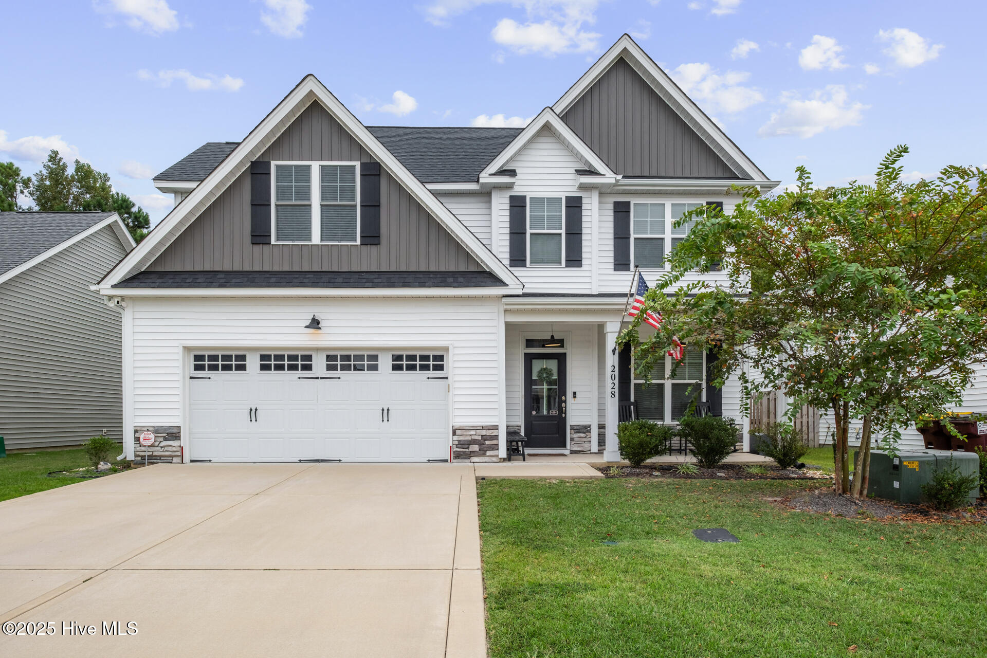 2028 Blue Bonnet Circle Property Photo 1