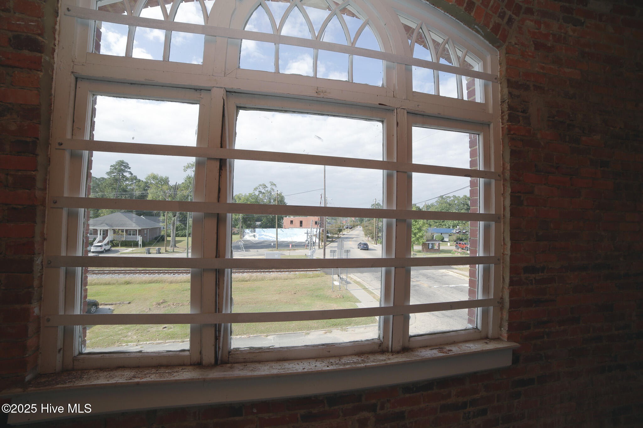 100 Railroad Street Property Photo 46