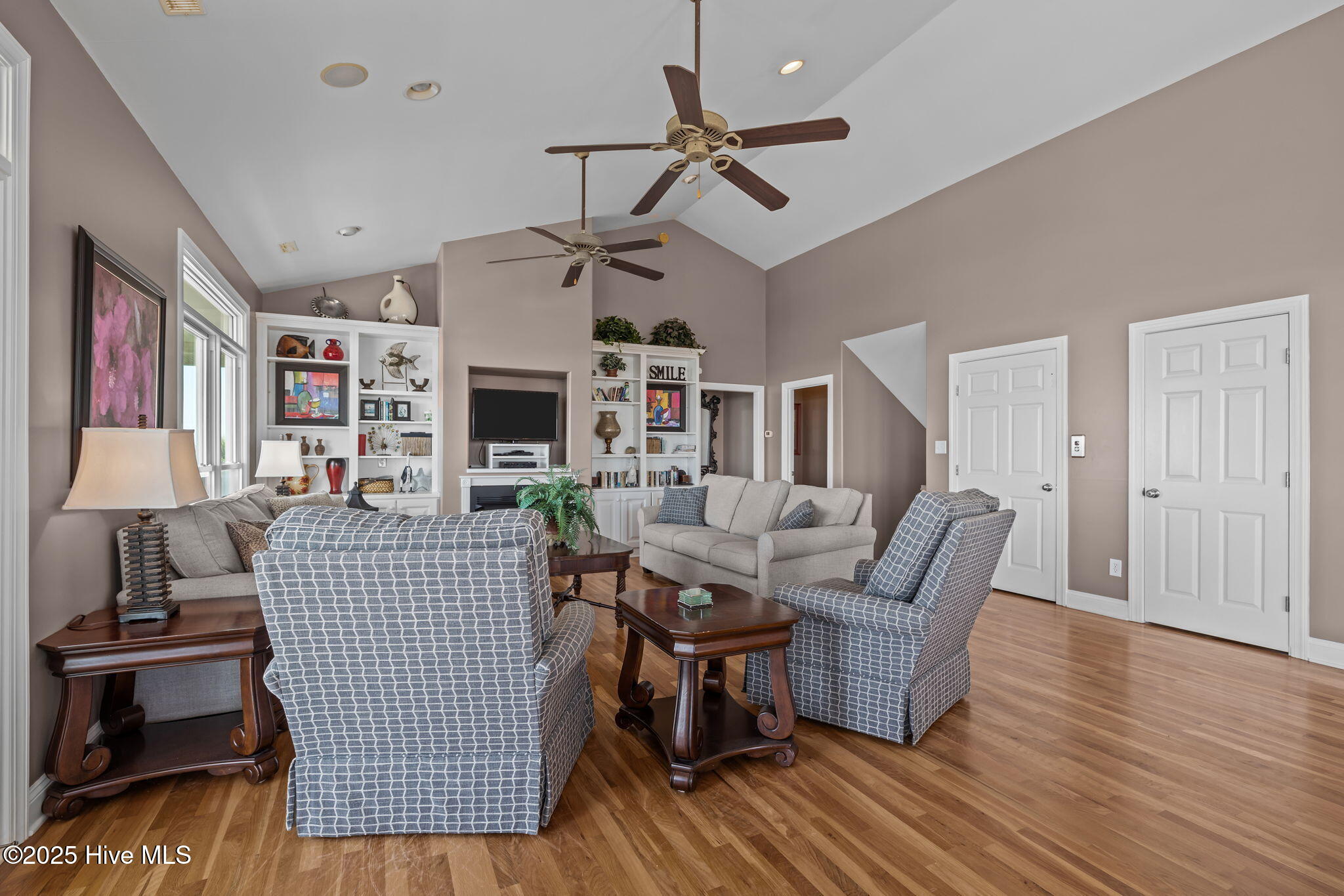 1608 Ocean Drive Property Photo 18