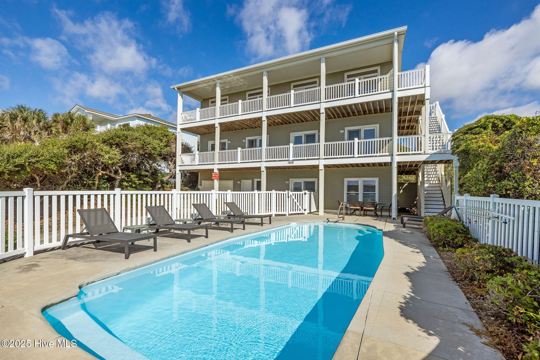 1608 Ocean Drive Property Photo 42