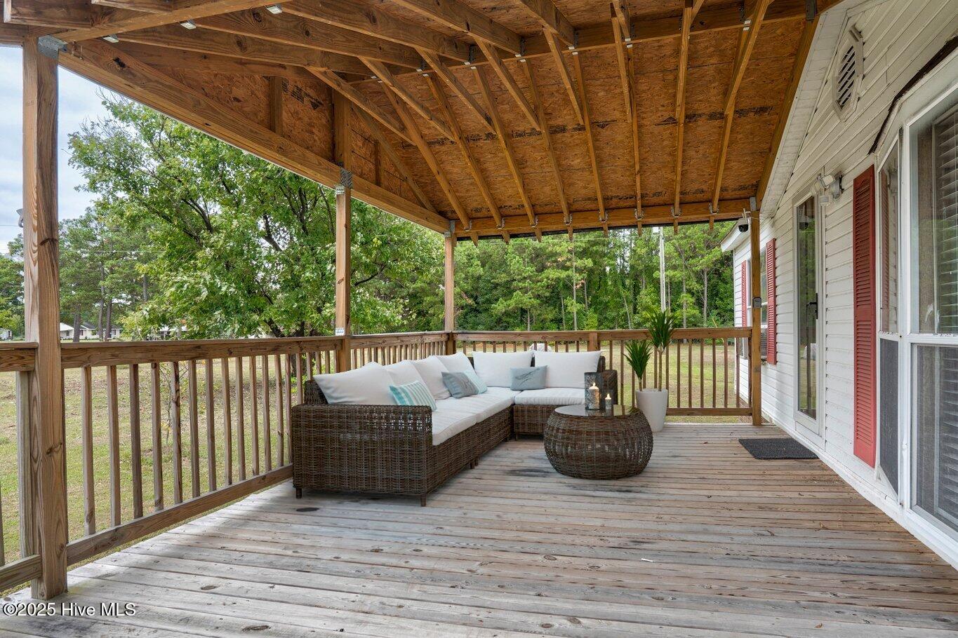 1835 Cokey Road Property Photo 4