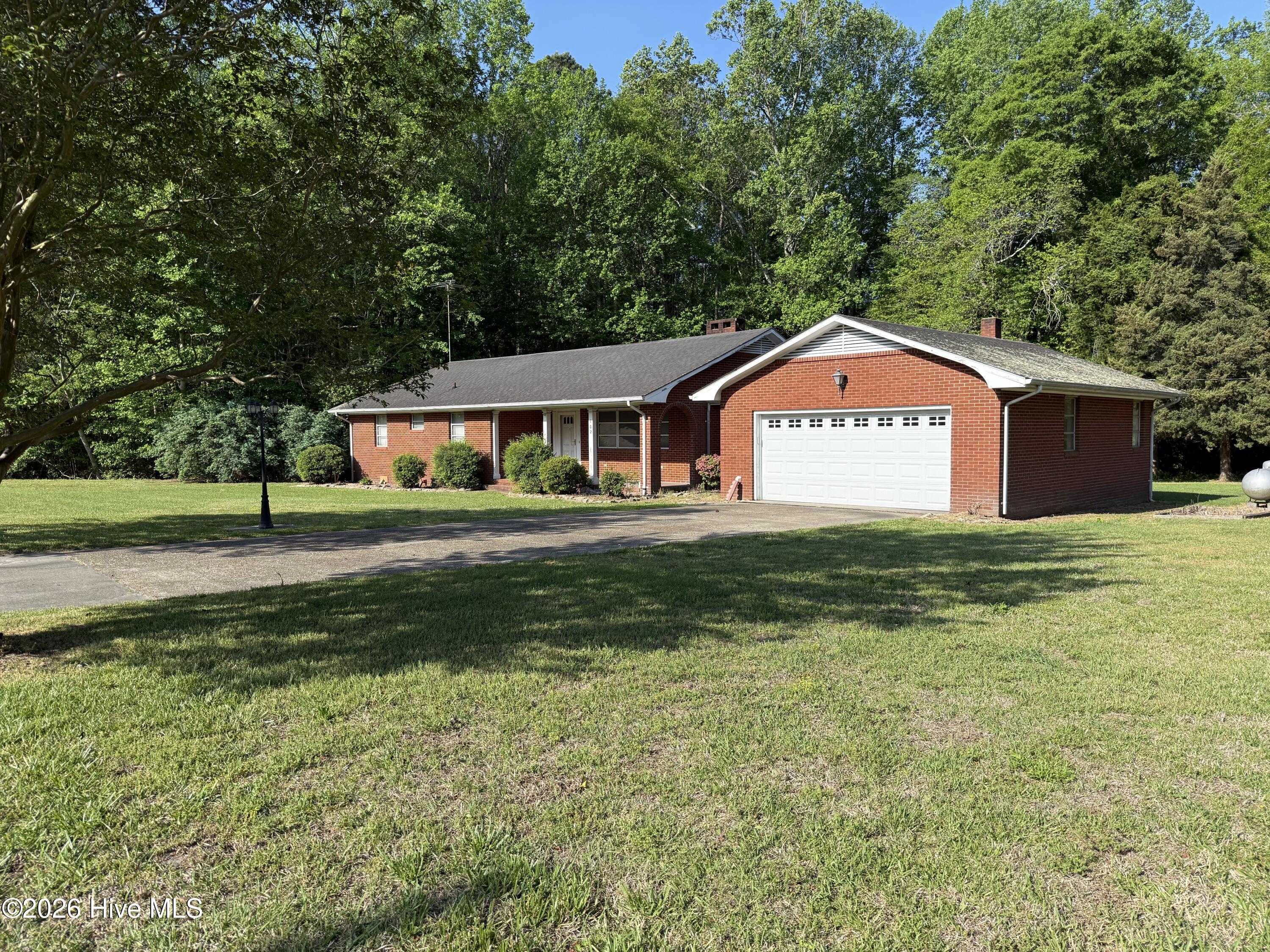 102 Long Ridge Road Property Photo 1