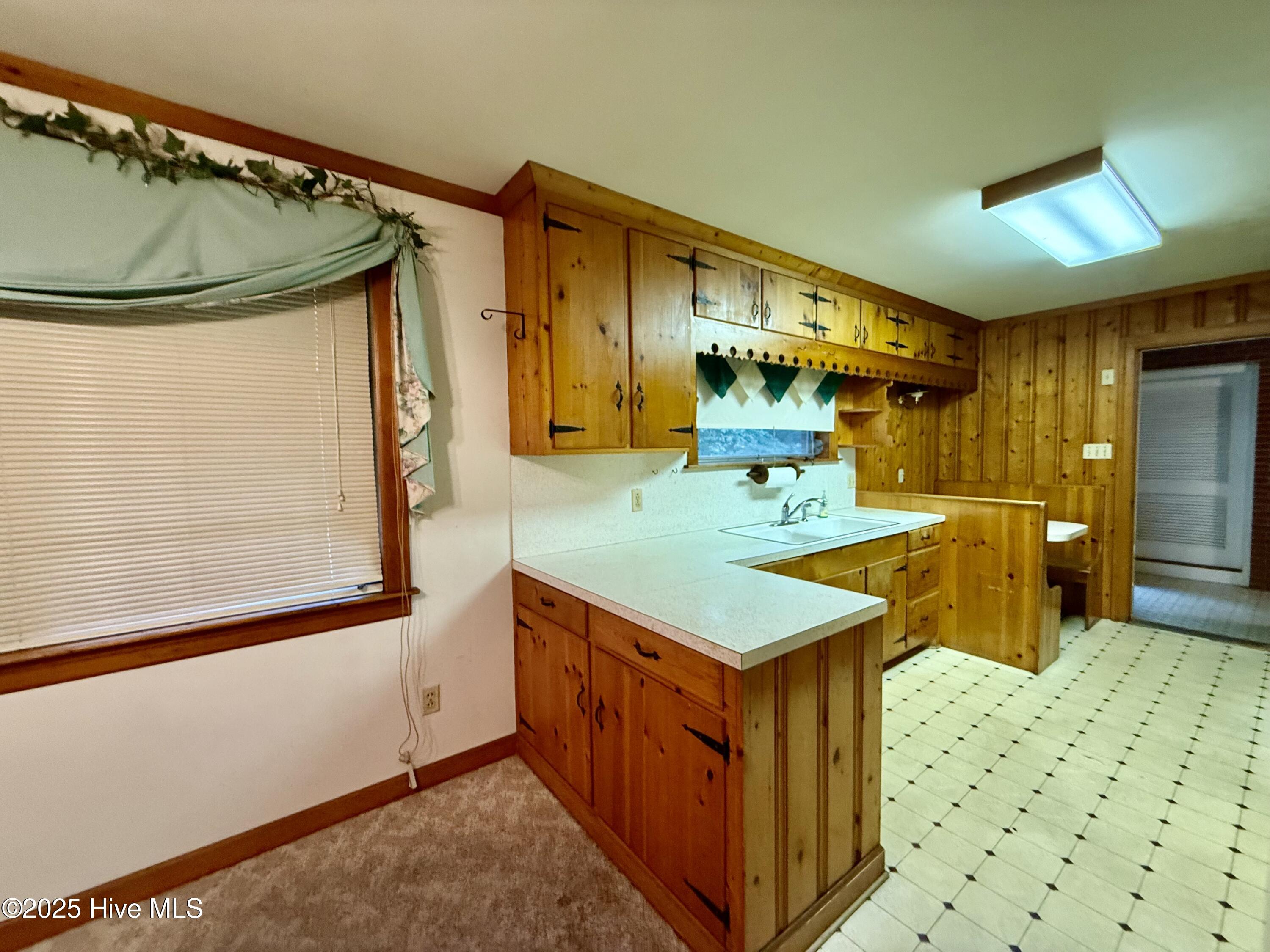 102 Long Ridge Road Property Photo 13