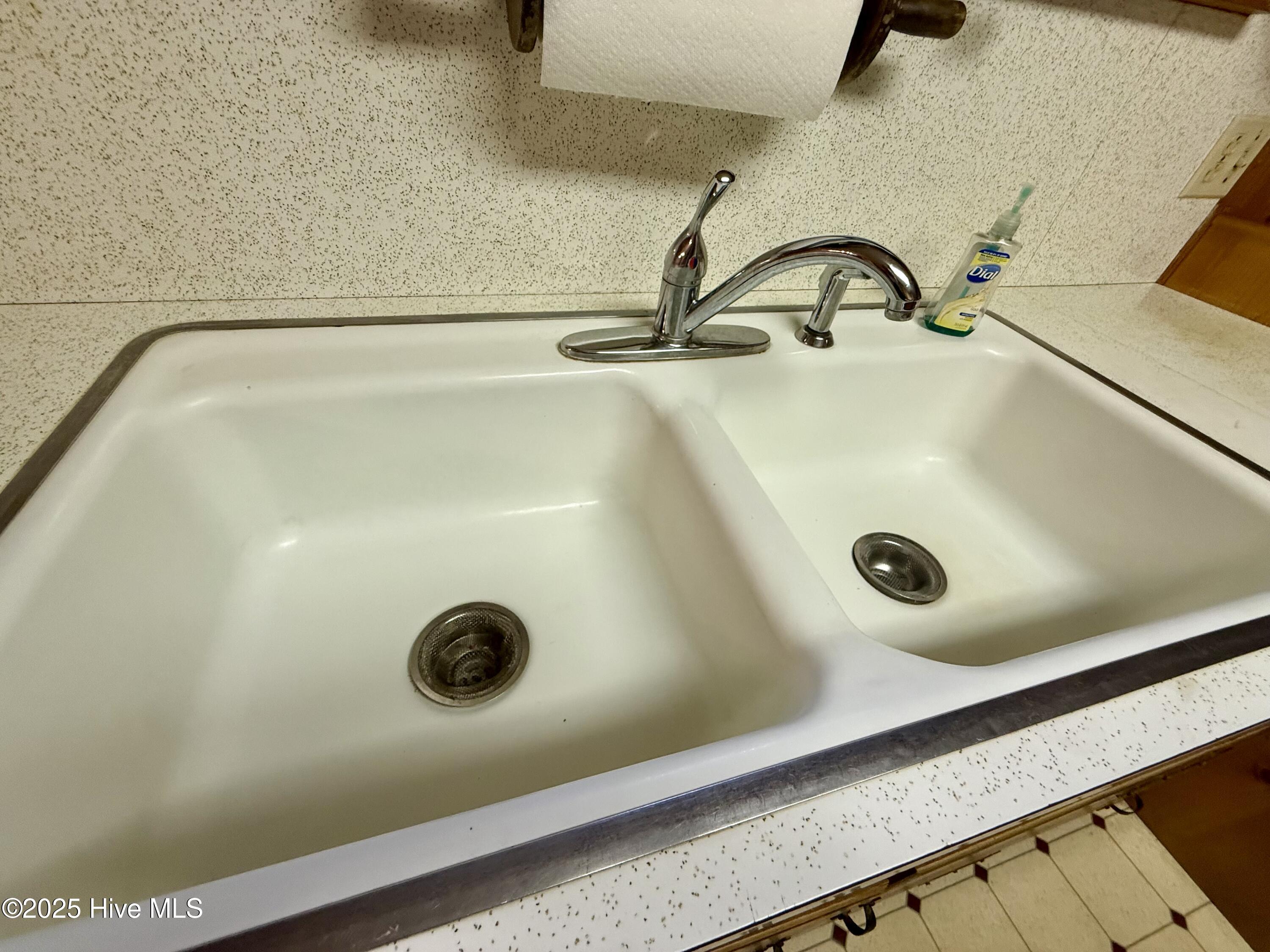 102 Long Ridge Road Property Photo 17