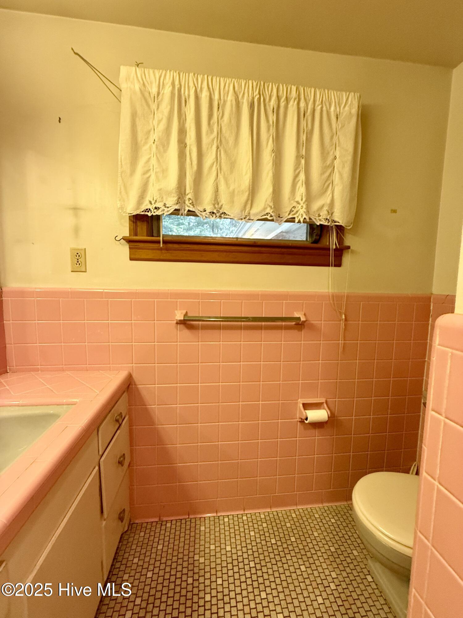 102 Long Ridge Road Property Photo 27