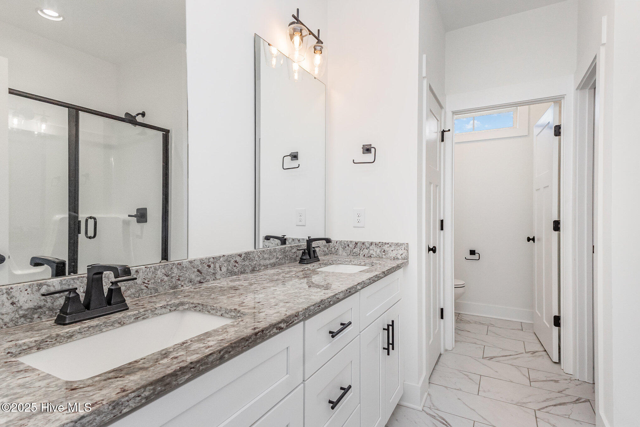 51 Buckstone Place Property Photo 9