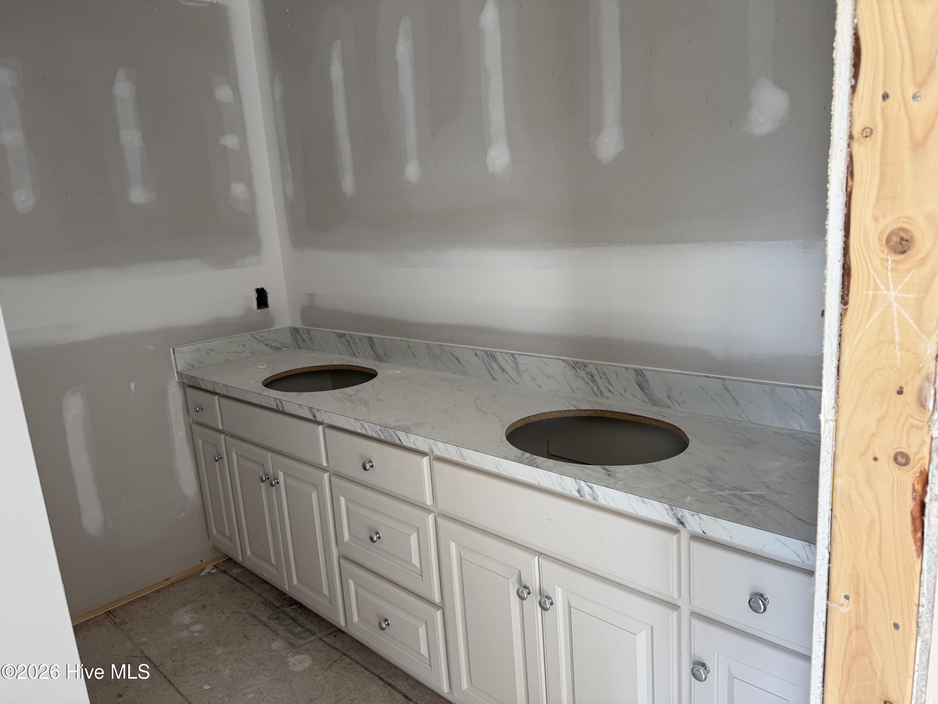 694 Pope Street Property Photo 7
