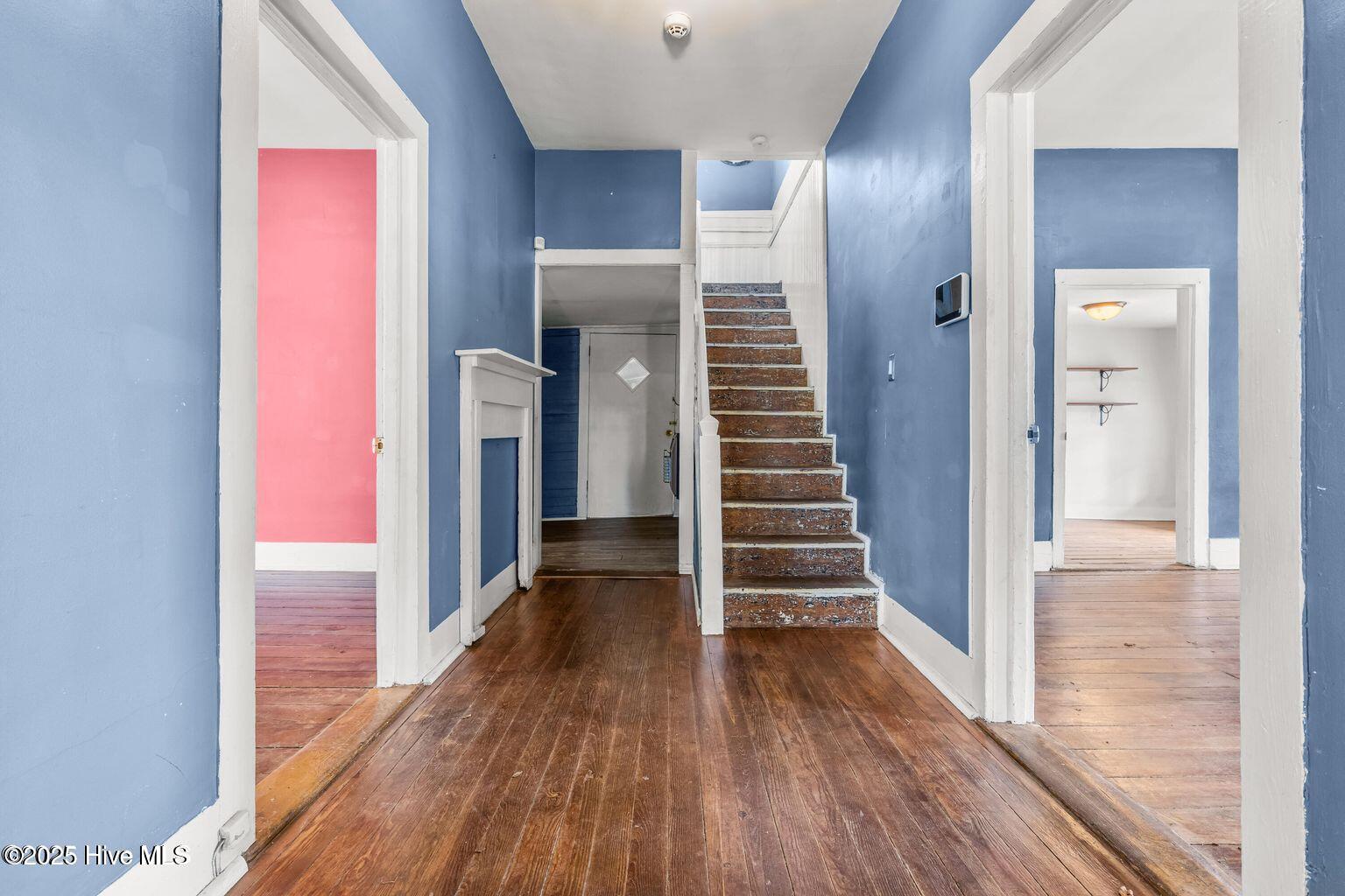 107 Church Street E Property Photo 14