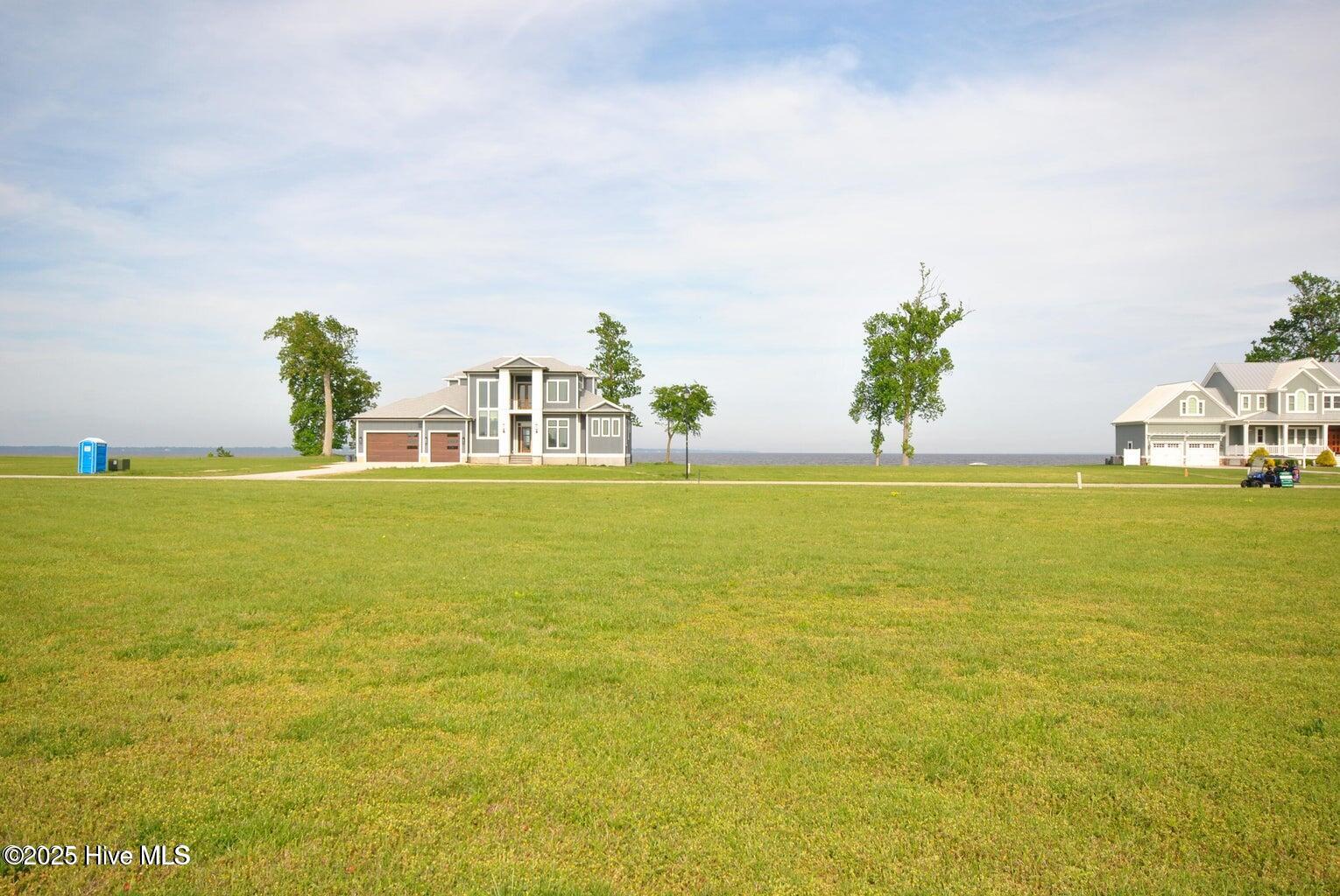 202 Majestic Circle Property Photo 1