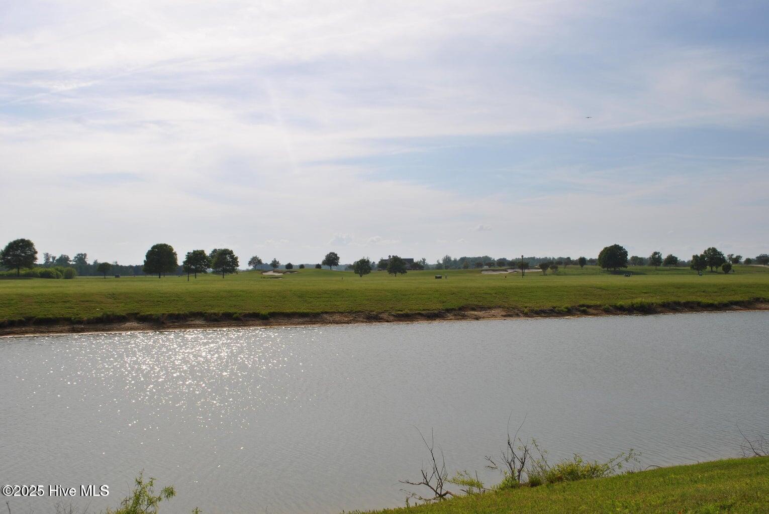 202 Majestic Circle Property Photo 7