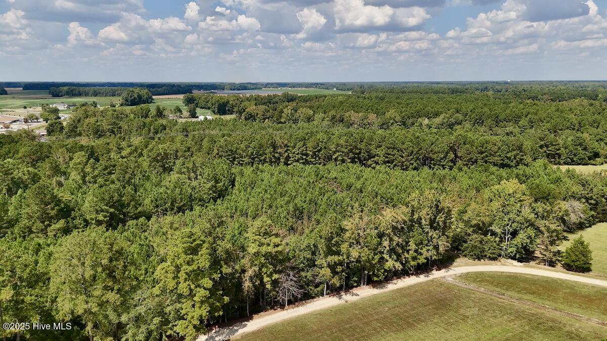 00 7th Street Property Photo 11