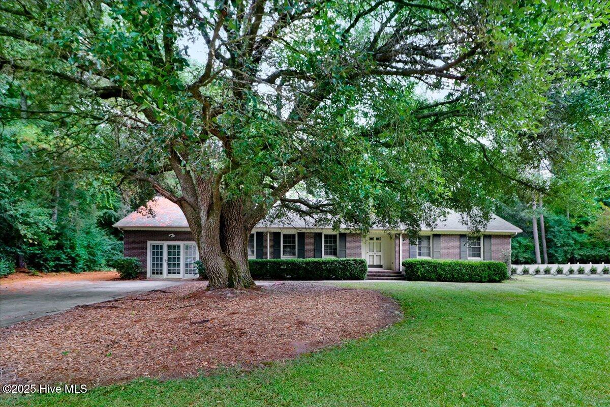 2407 Sparre Drive Property Photo 1